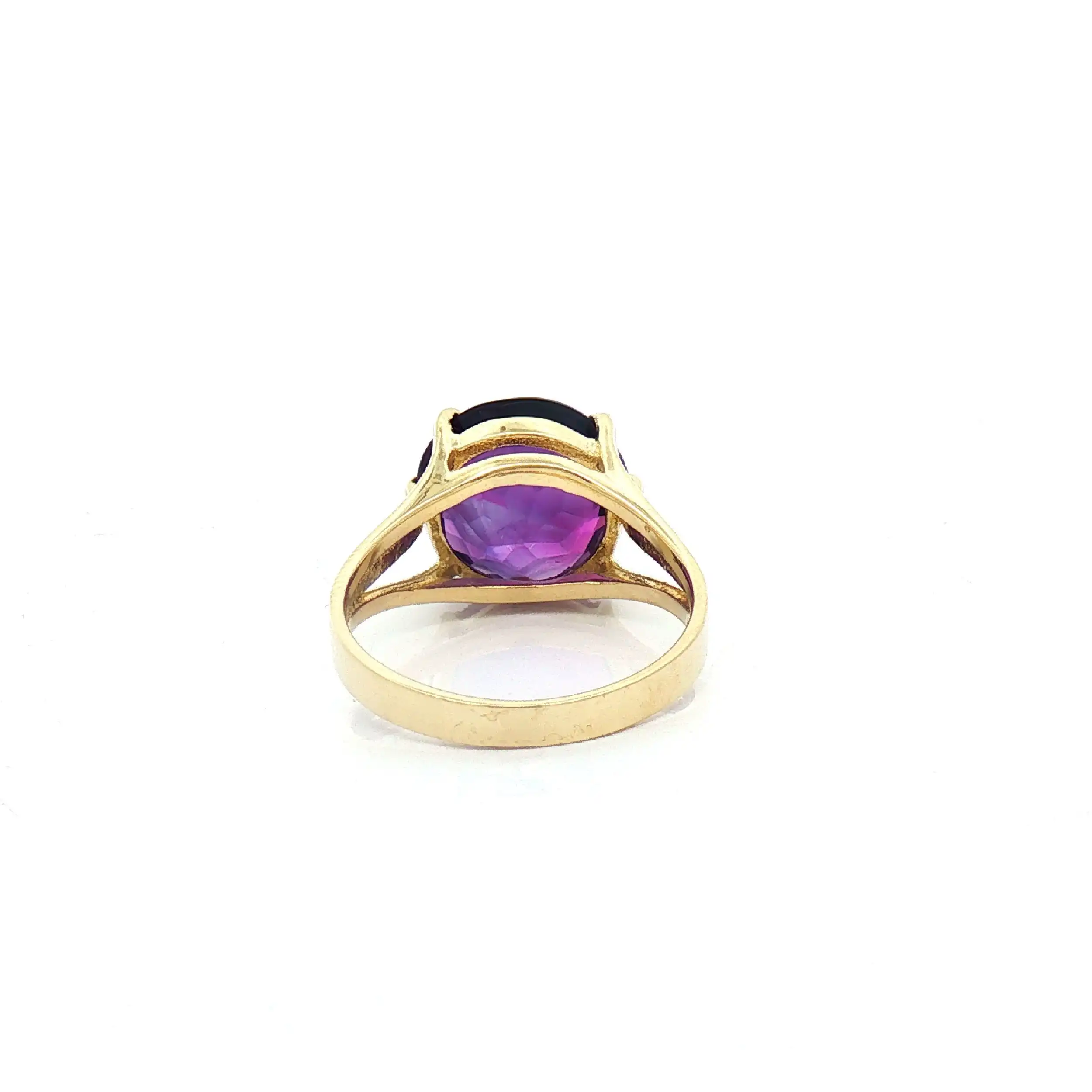 Ring Gelbgold mit Amethyst Ring Gelbgold mit Amethyst