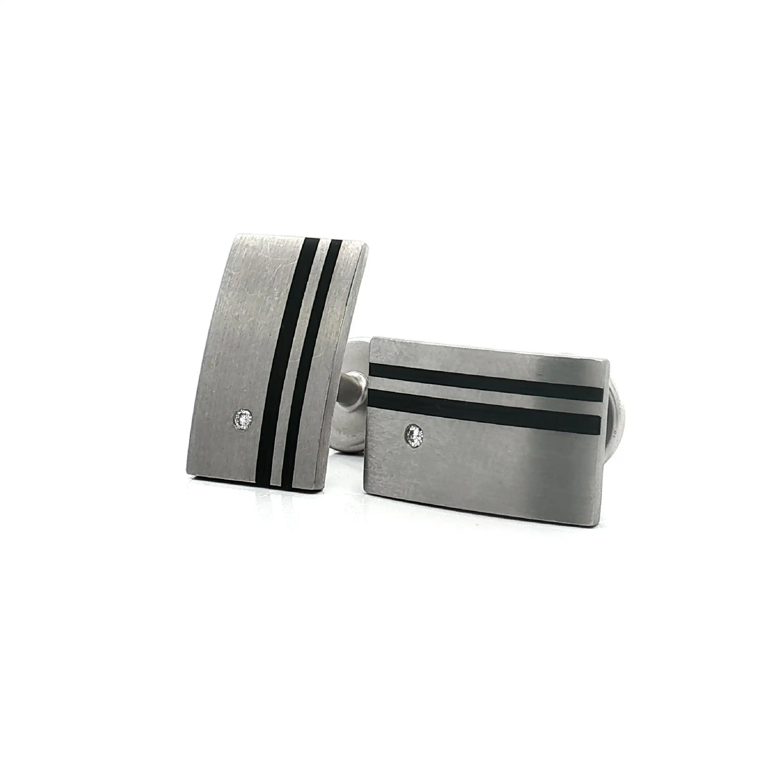 Paar Bunz Manschettenknöpfe Stahl mit Brillanten, graviert mit 0,06ct Paar Bunz Manschettenknöpfe Stahl mit Brillanten, graviert mit 0,06ct