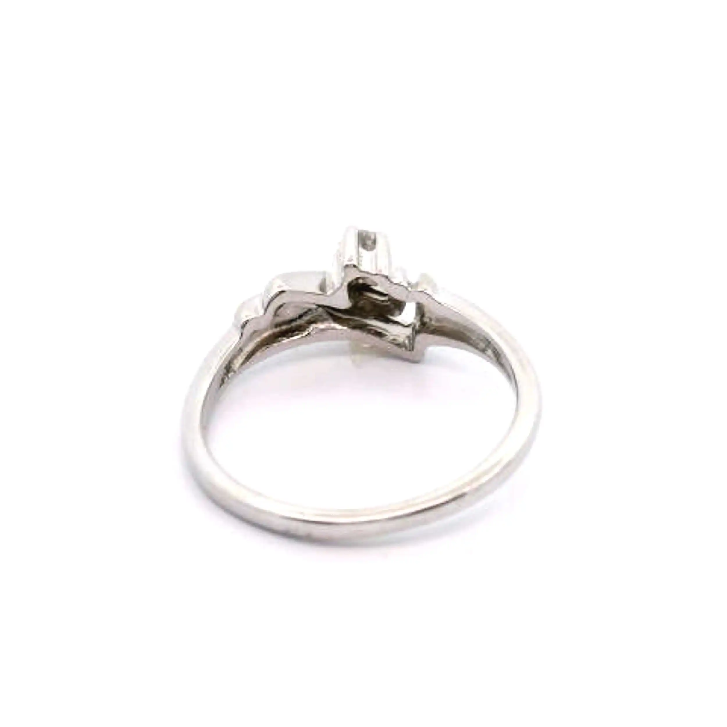 Ring Weißgold mit Brillant Ring Weißgold mit Brillant