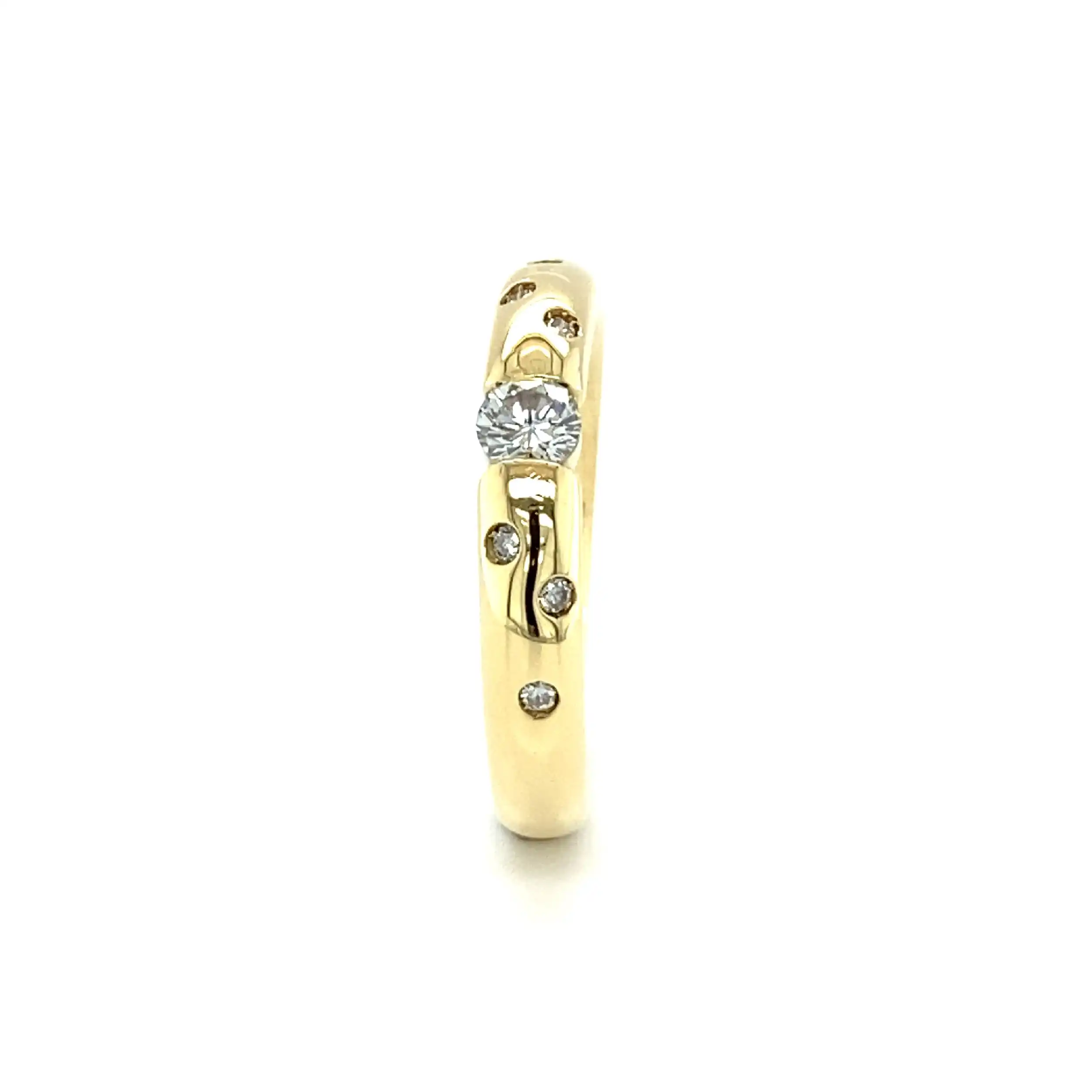 Ring Gelbgold mit Brillant Solitär & Melée-Besatz