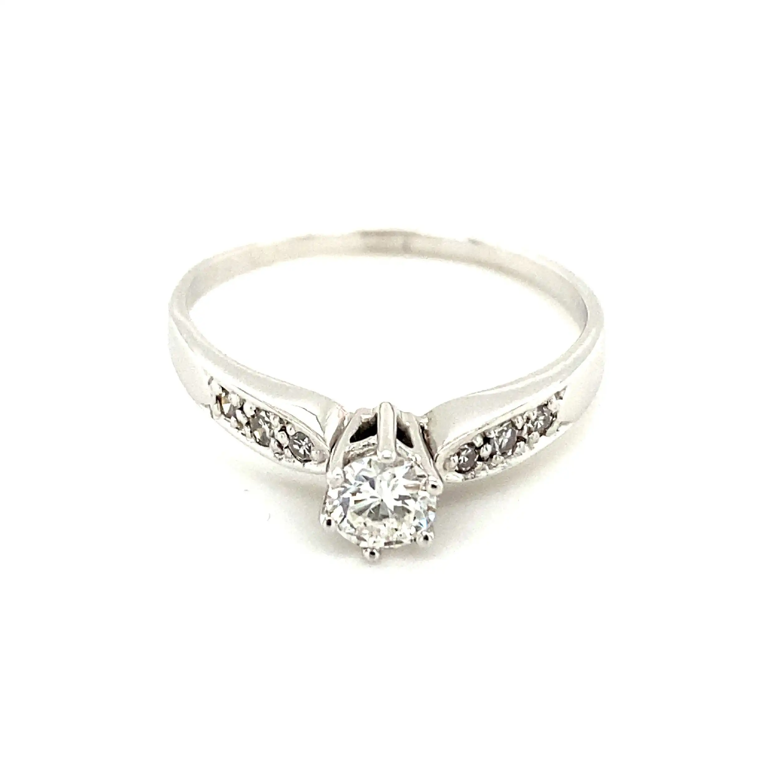 Ring Weißgold mit Diamanten Ring Weißgold mit Diamanten