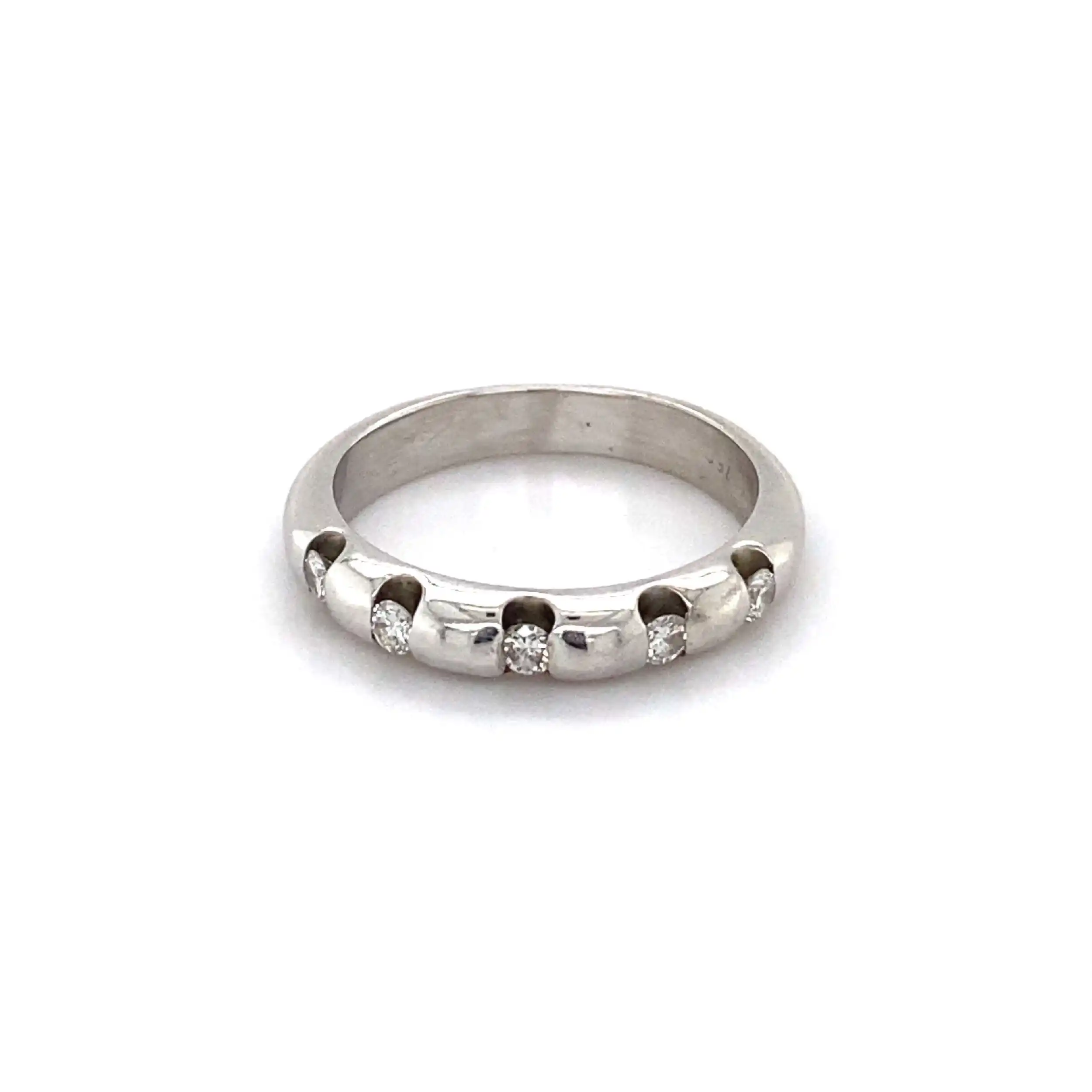 Ring Weißgold mit Brillanten Ring Weißgold mit Brillanten