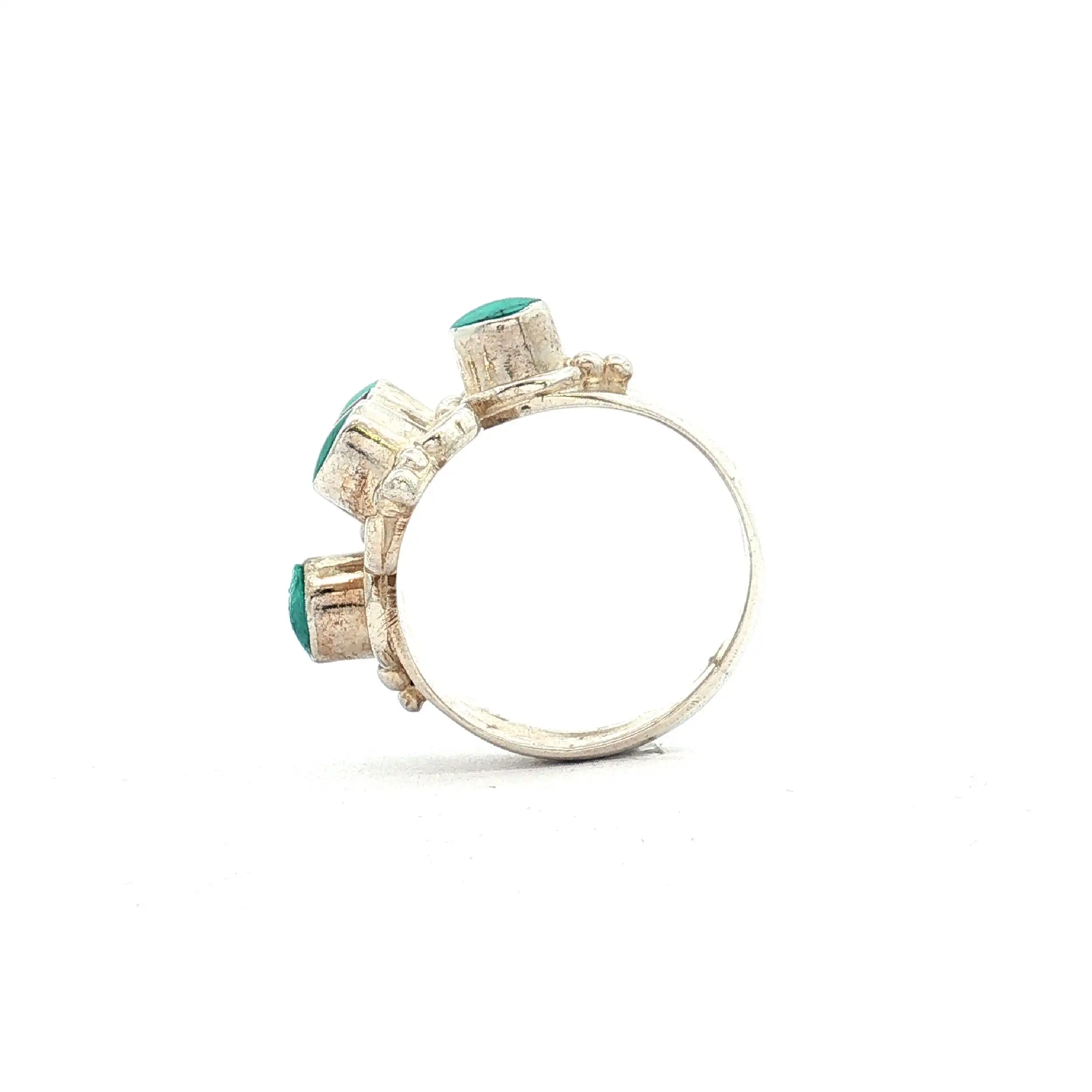 Ring mit Türkis und roten Stein Ring mit Türkis und roten Stein
