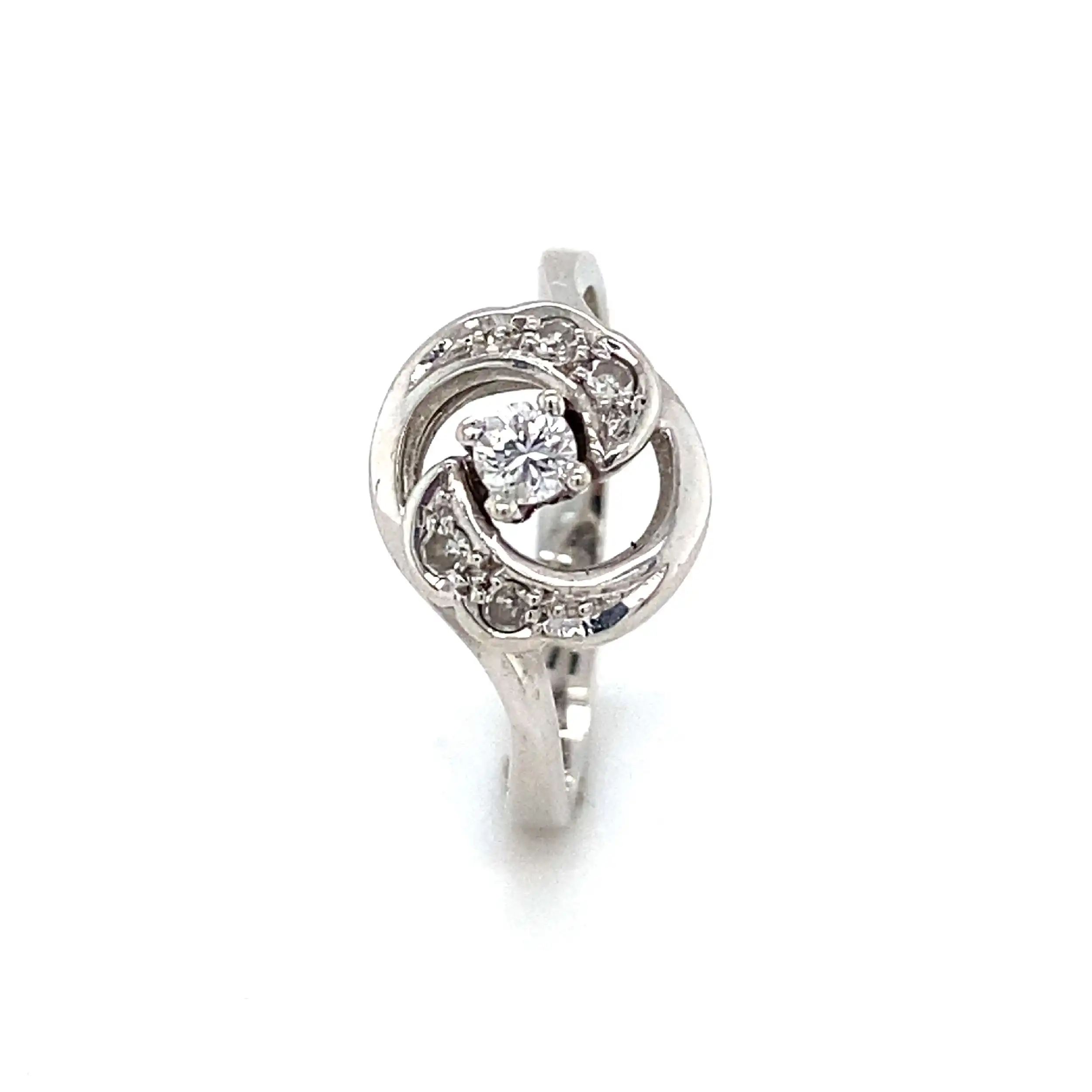 Ring Weißgold mit Brillant und Diamanten Ring Weißgold mit Brillant und Diamanten
