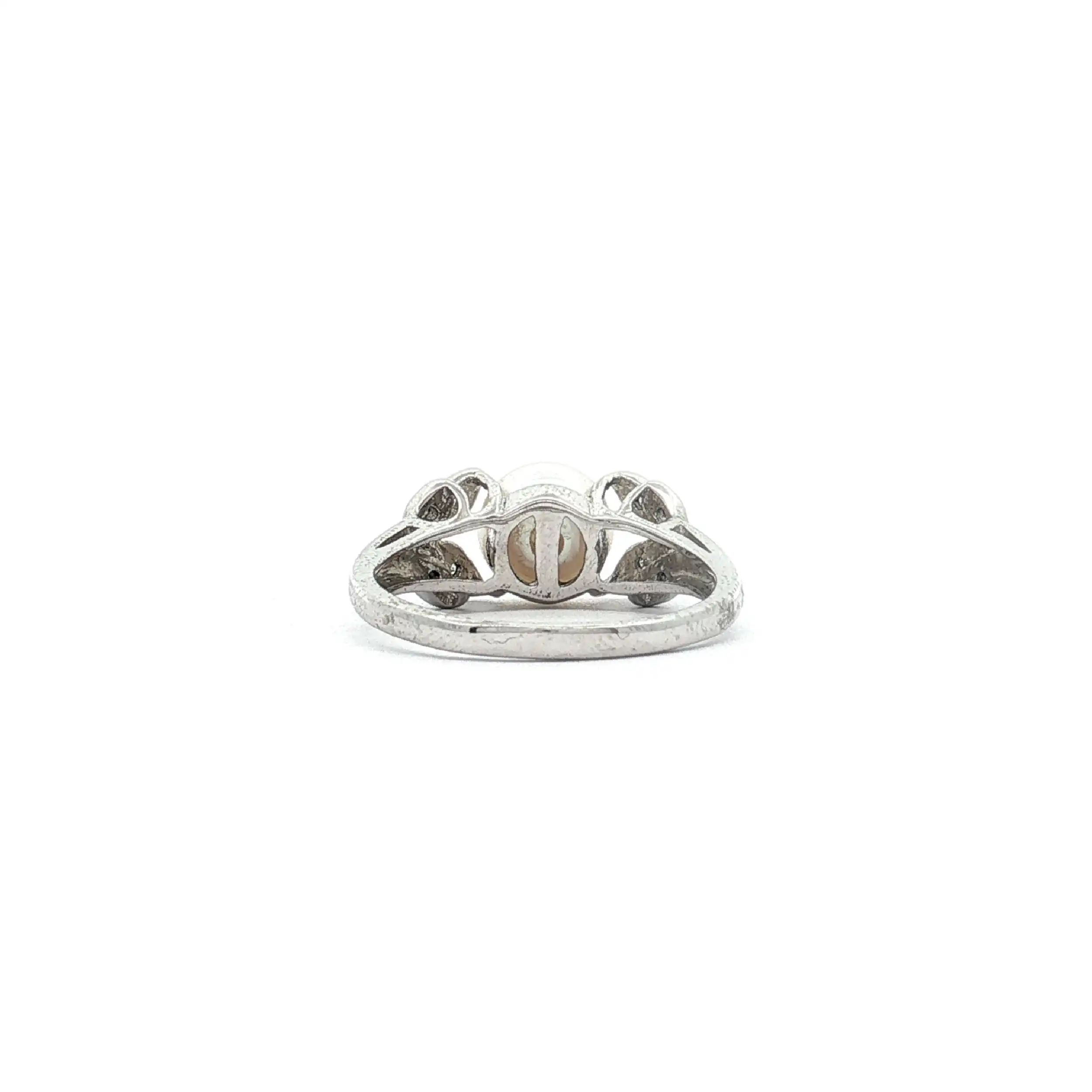 Ring mit Perle und Zirkonia