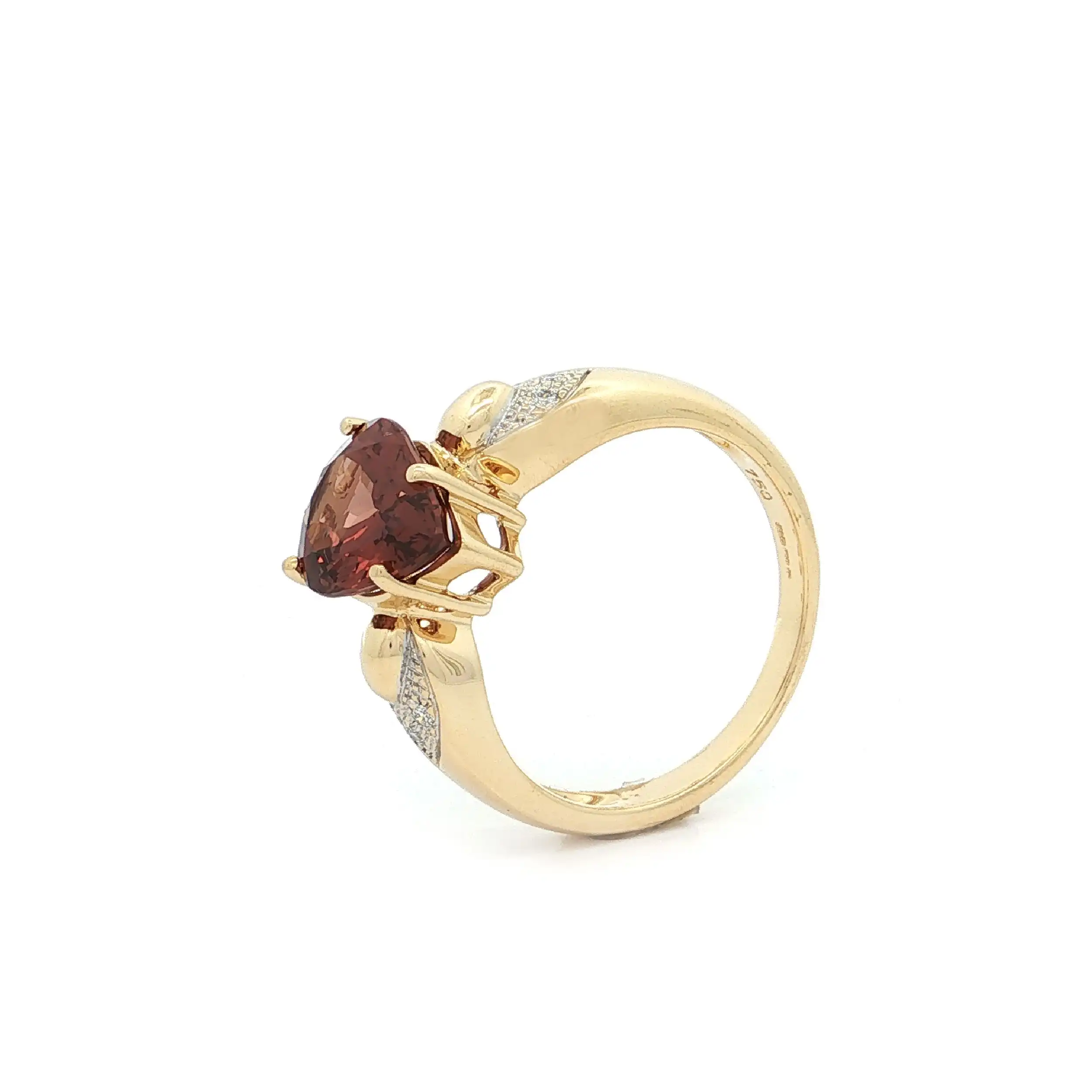 Ring Bicolor mit Farbwechselgranat und Brillanten