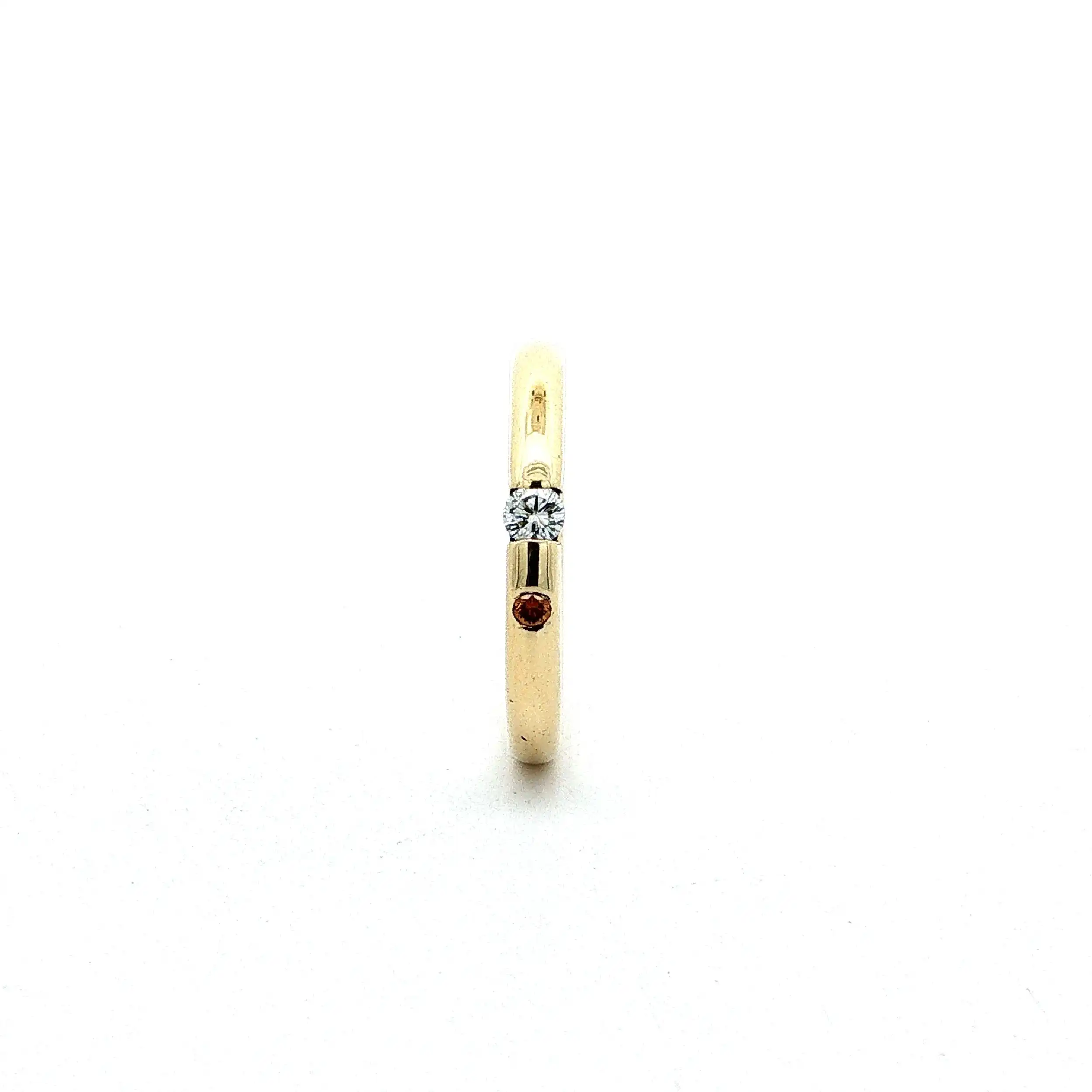 Ring mit Brillant & Fancy Diamond Ring mit Brillant & Fancy Diamond