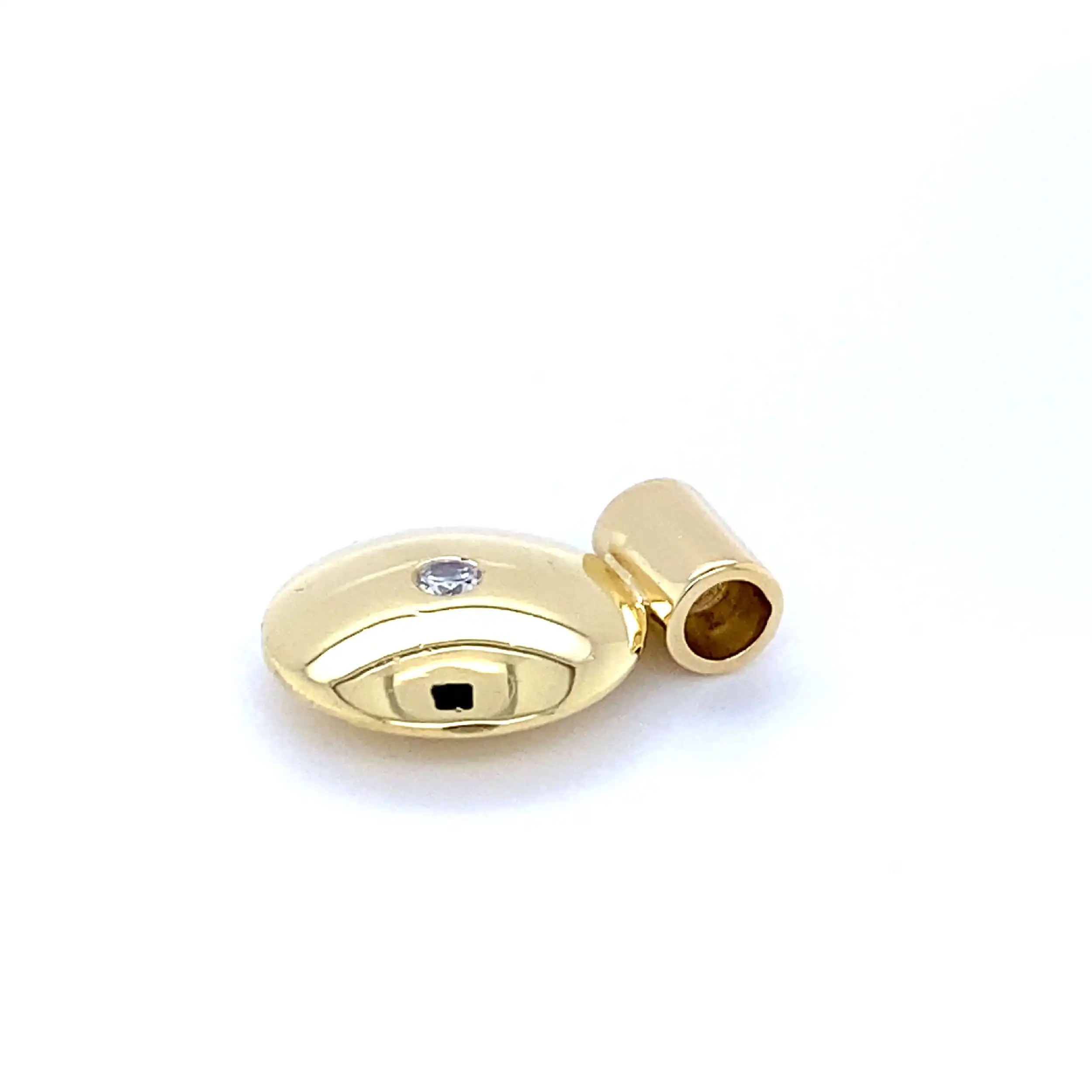 Anhänger Gelbgold "Quinn" mit Brillant, graviert mit 0,07ct Anhänger Gelbgold "Quinn" mit Brillant, graviert mit 0,07ct
