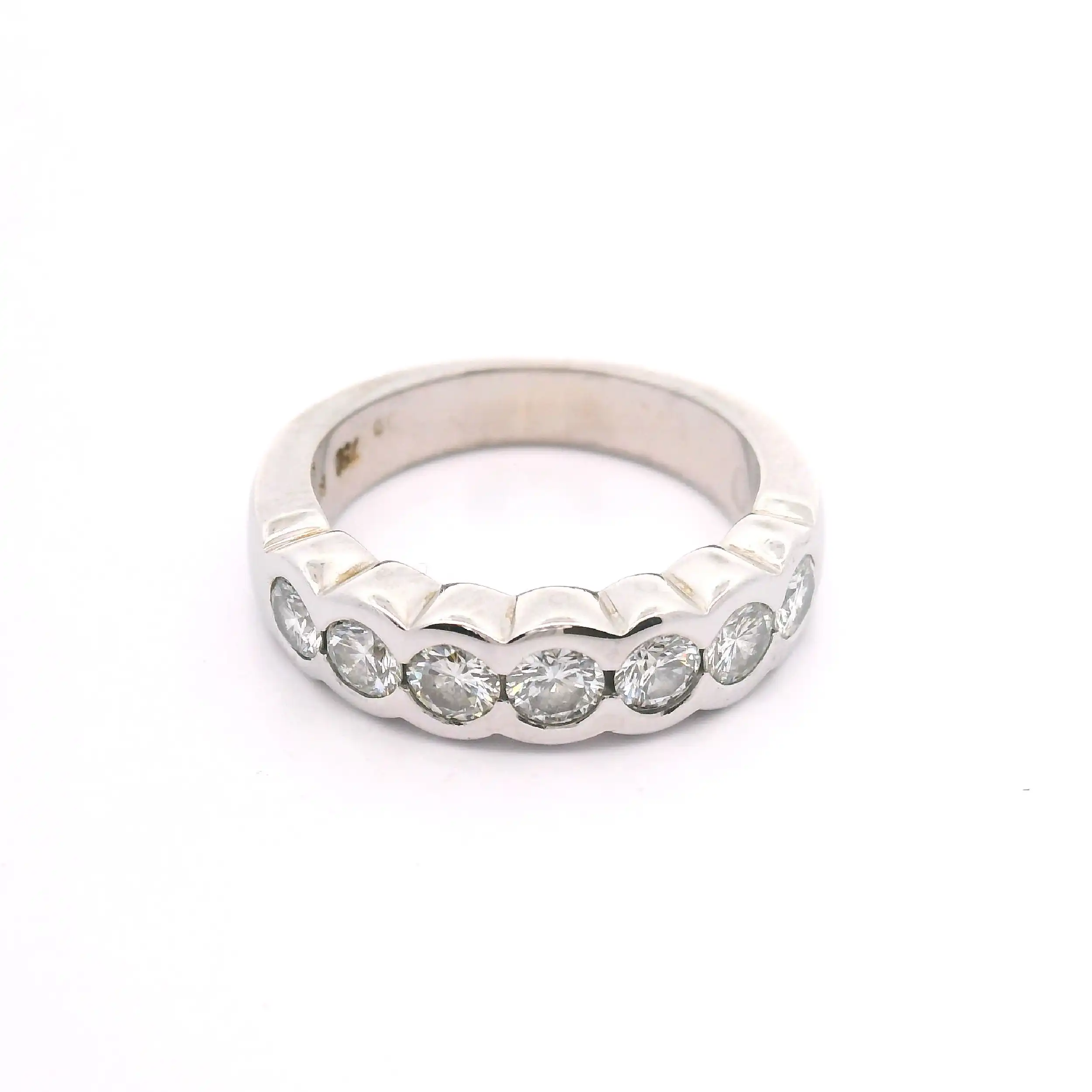 Ring Weißgold mit Brillanten Ring Weißgold mit Brillanten