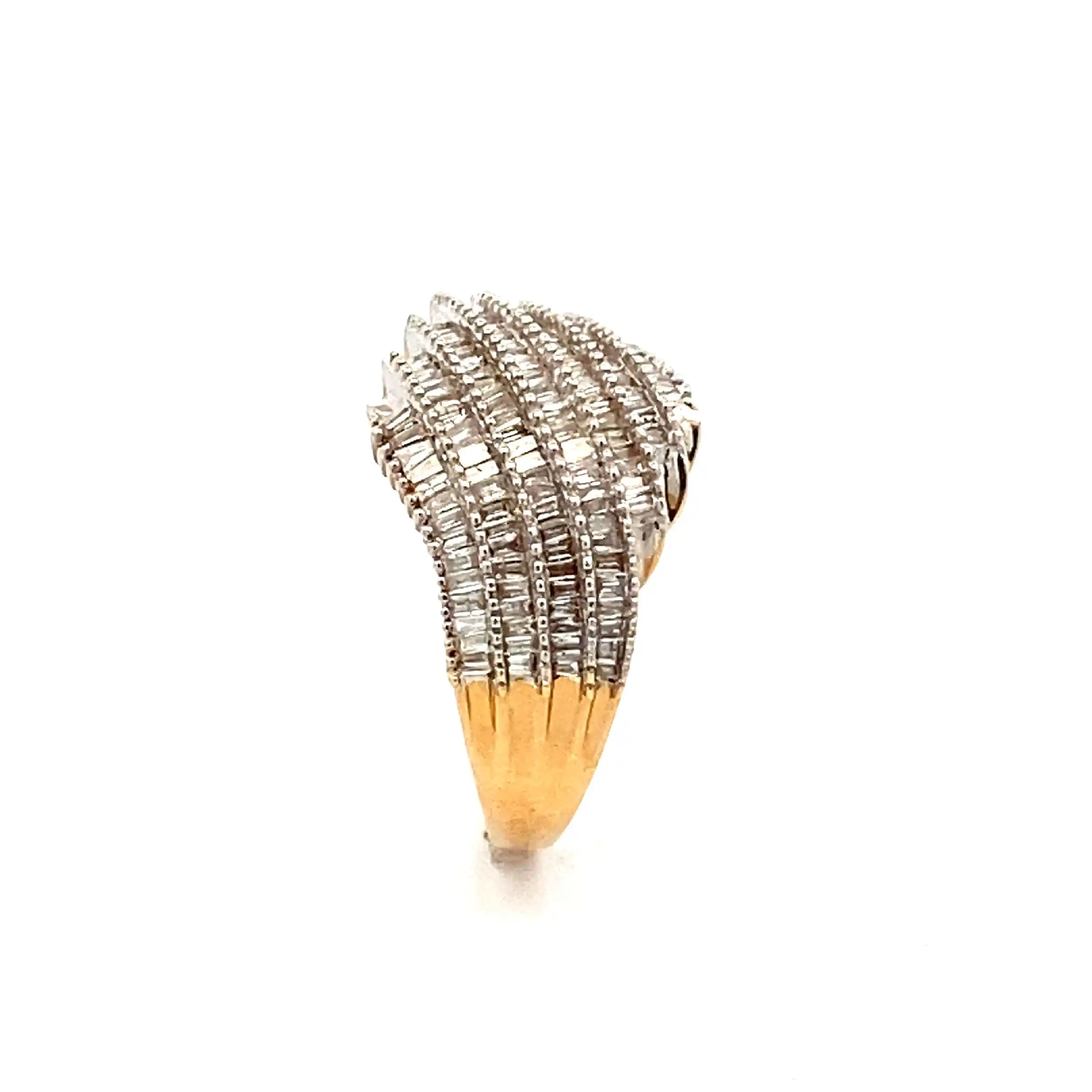 Ring Bicolor mit Baguette Diamanten Ring Bicolor mit Baguette Diamanten