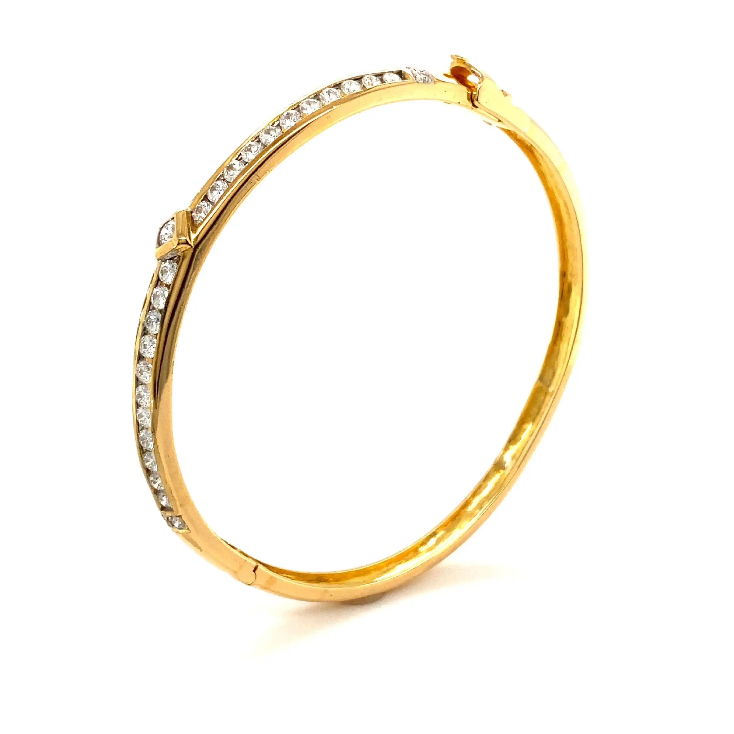 Armreif Gelbgold mit Brillanten Armreif Gelbgold mit Brillanten