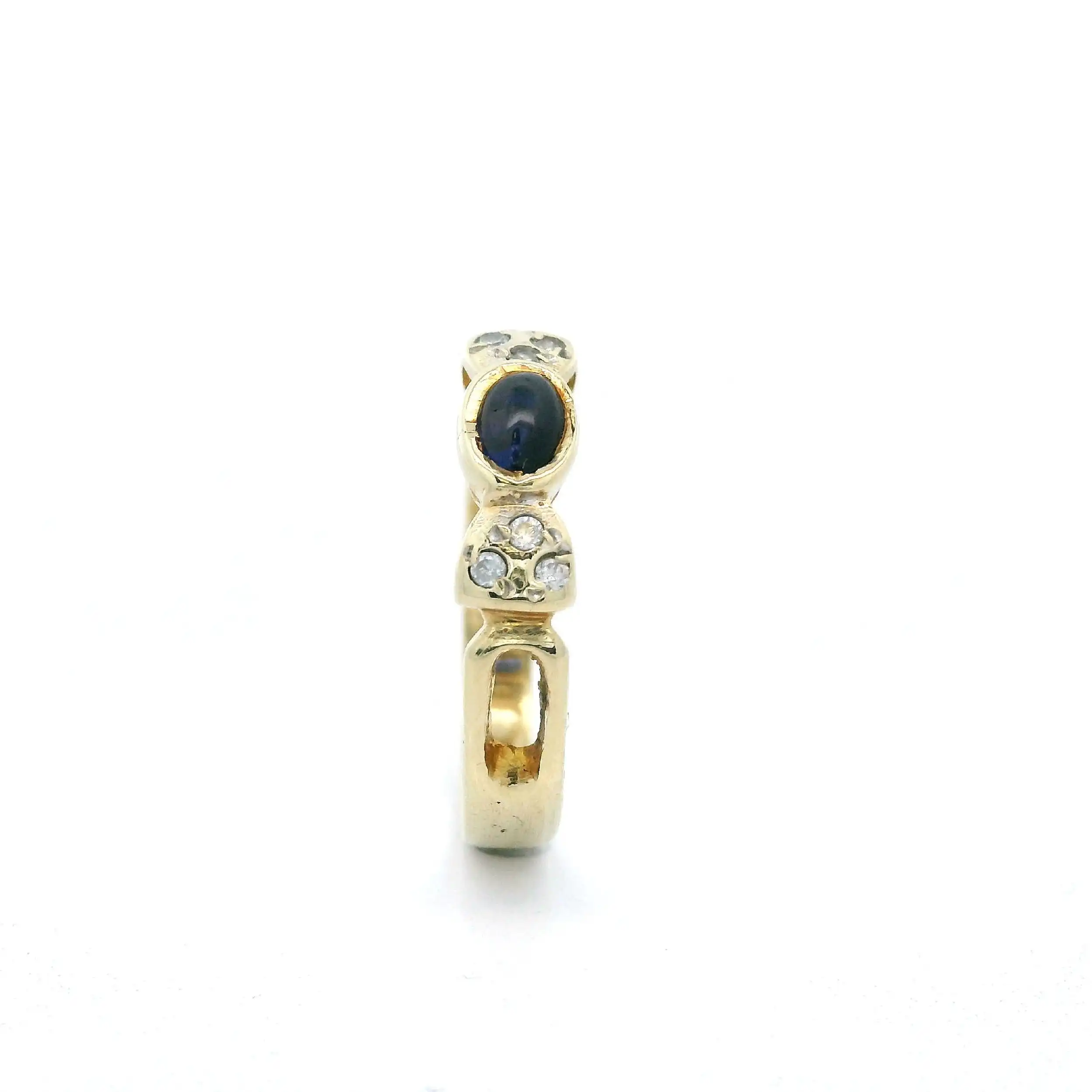 Ring Gelbgold mit blauem Cabochon und Zirkonia
