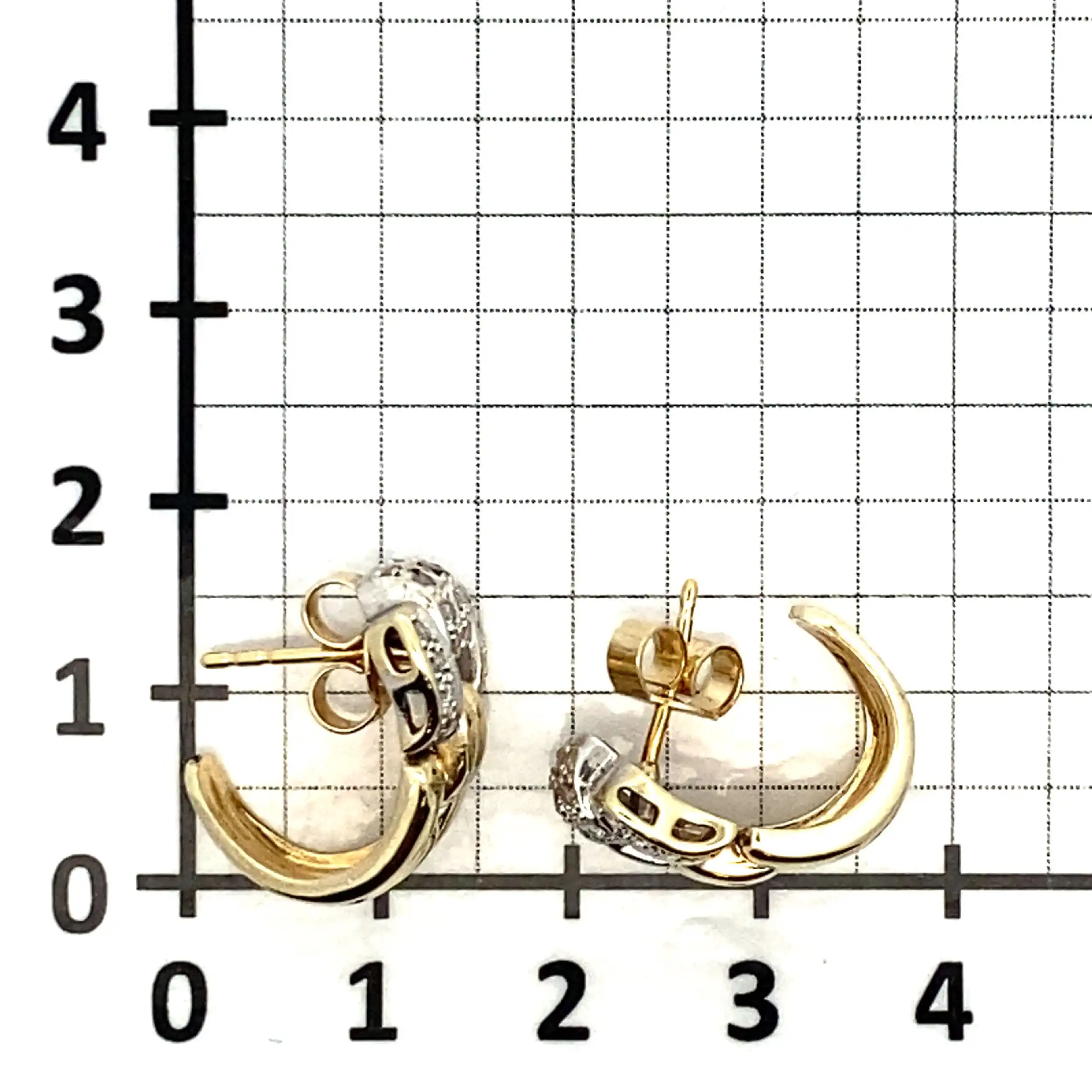 Ohrstecker Bicolor mit Brillanten, graviert mit je 0,24 ct Ohrstecker Bicolor mit Brillanten, graviert mit je 0,24 ct