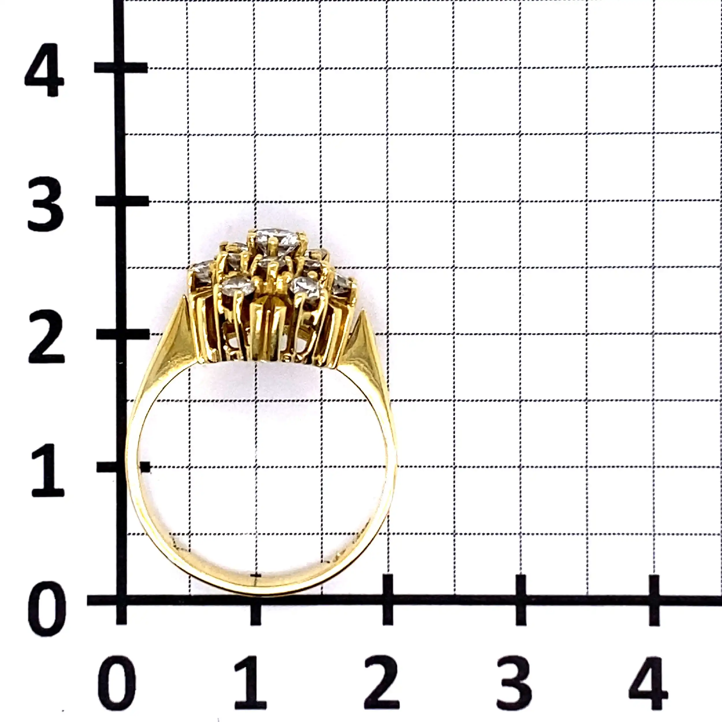 Ring Gelbgold mit Brillant Solitär & Melée-Besatz Ring Gelbgold mit Brillant Solitär & Melée-Besatz