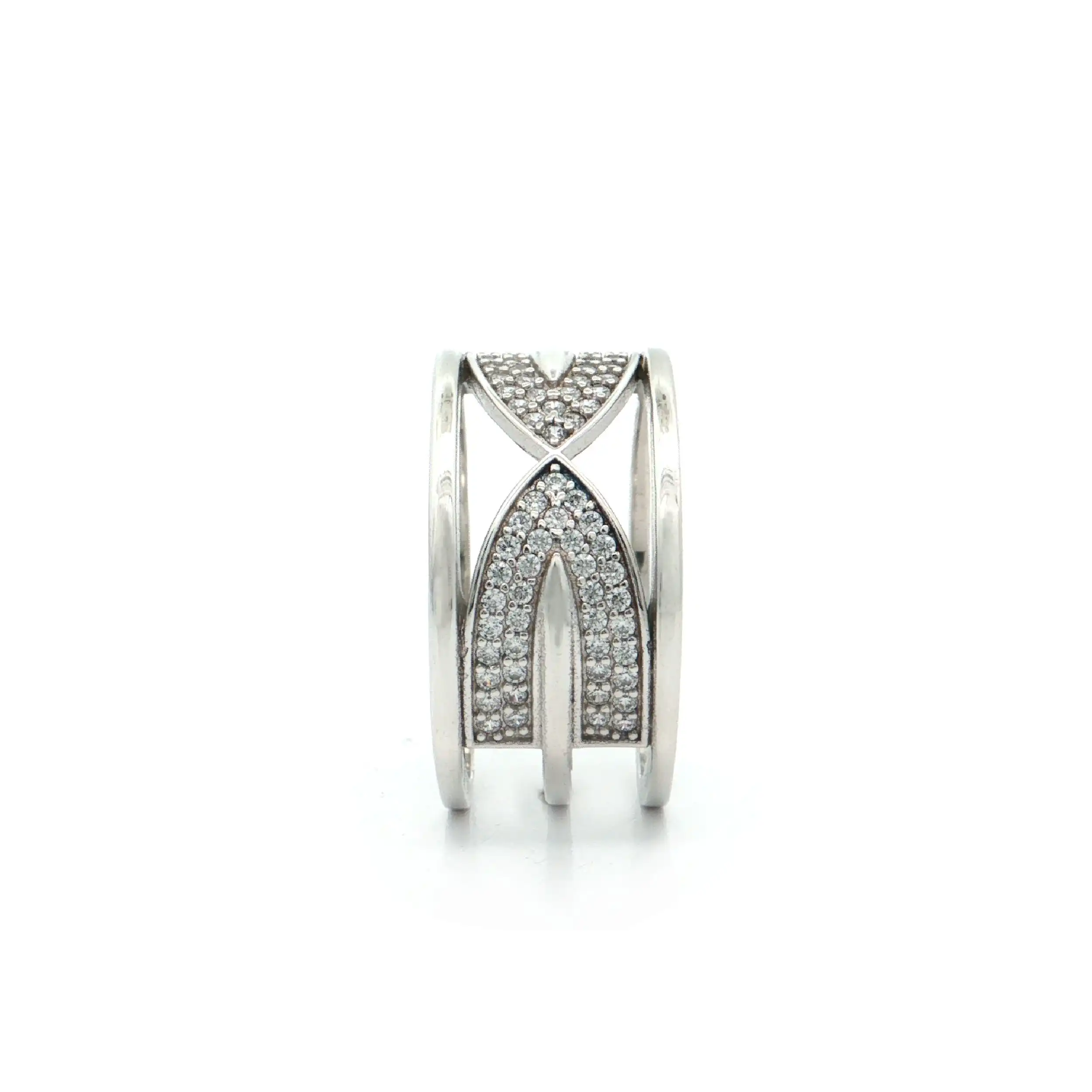 Ring Silber mit Zirkoniasteinchen Ring Silber mit Zirkoniasteinchen