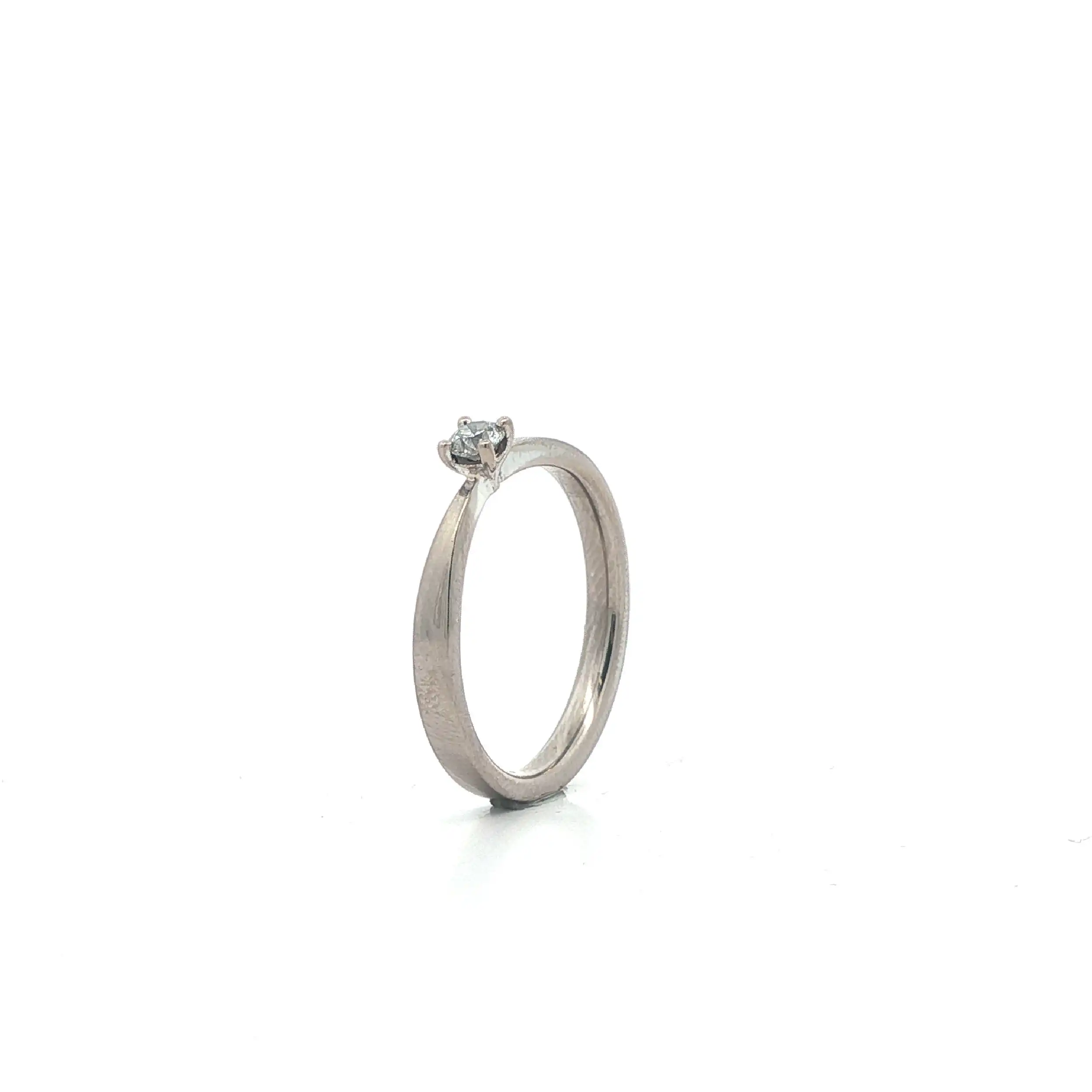 Ring Weißgold mit Brillant graviert 0.12ct Ring Weißgold mit Brillant graviert 0.12ct