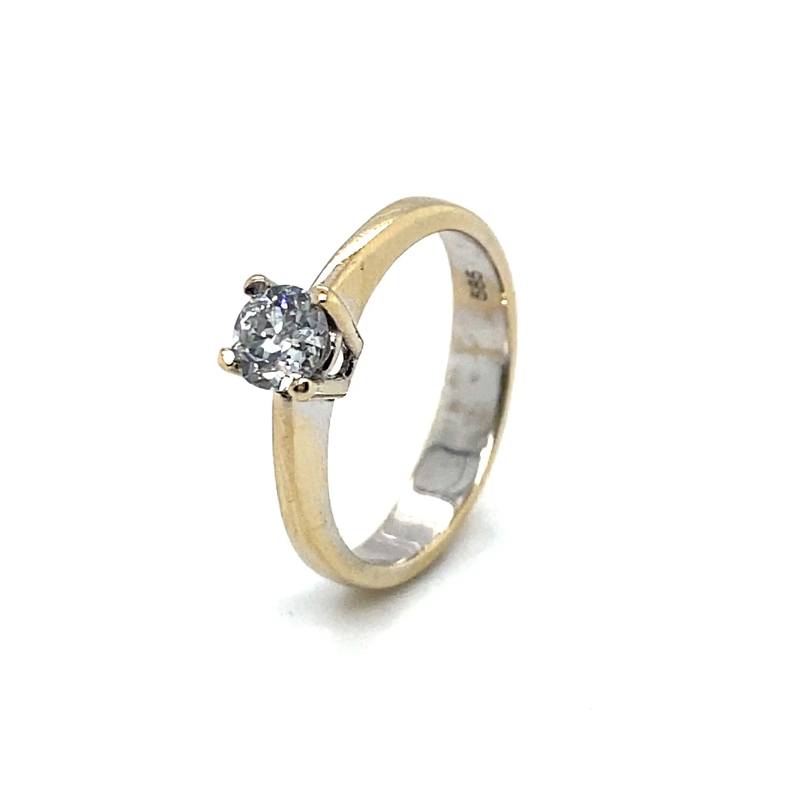 Ring mit altschliff Diamant Ring mit altschliff Diamant