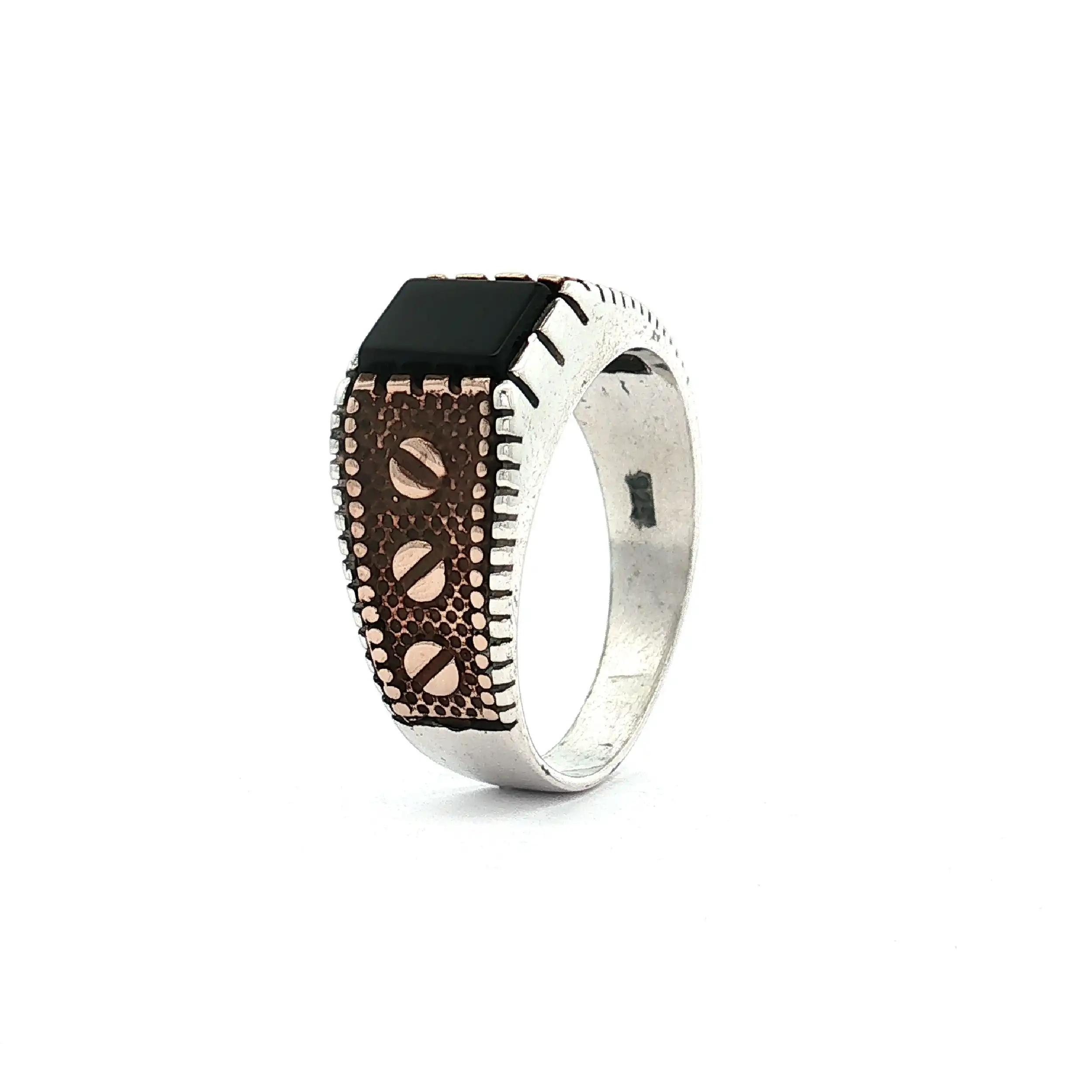 Herrenring Silber teilvergoldet mit Onyx Herrenring Silber teilvergoldet mit Onyx