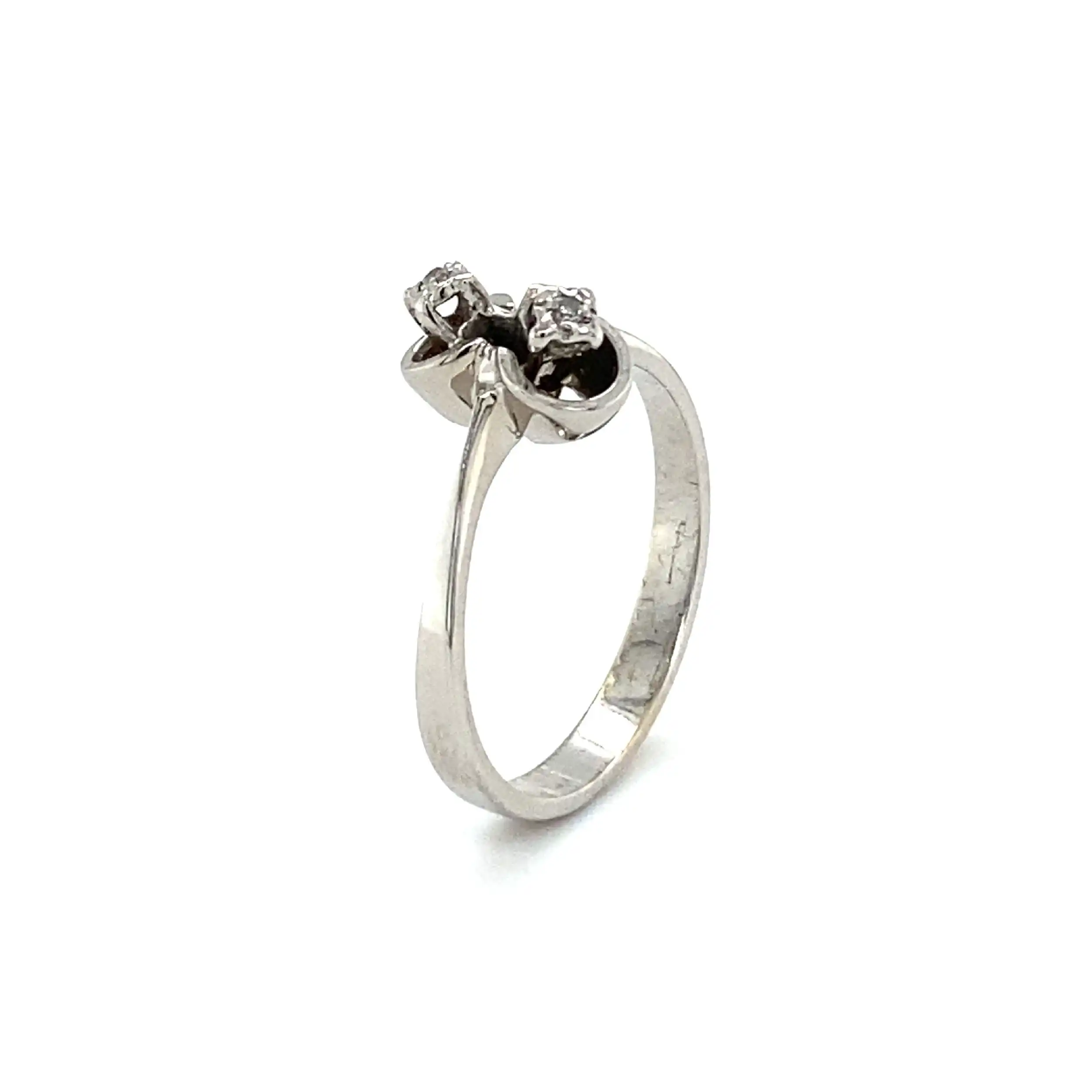 Ring Weißgold mit Diamanten Ring Weißgold mit Diamanten