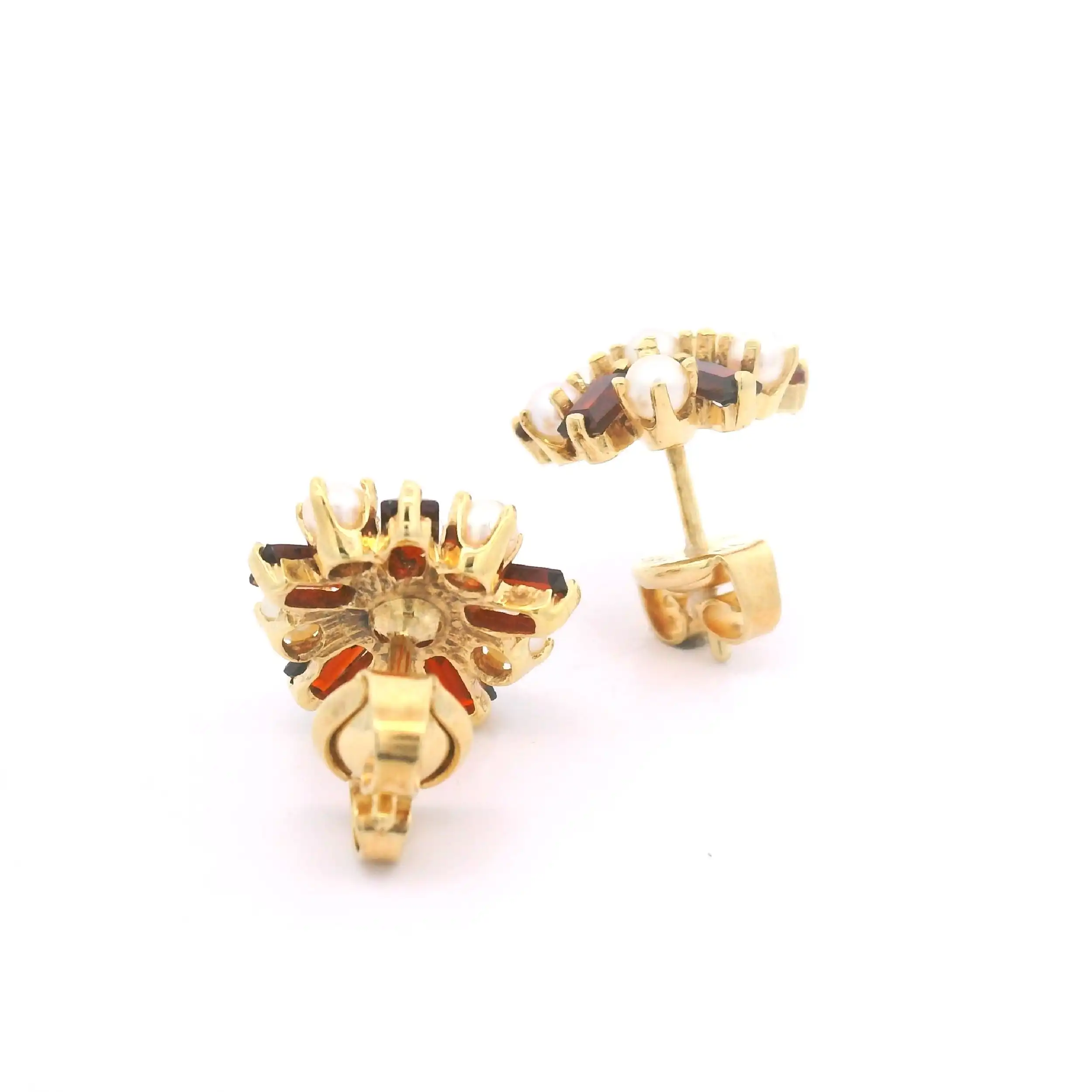 Ohrstecker Gelbgold mit Granat und Perlen
