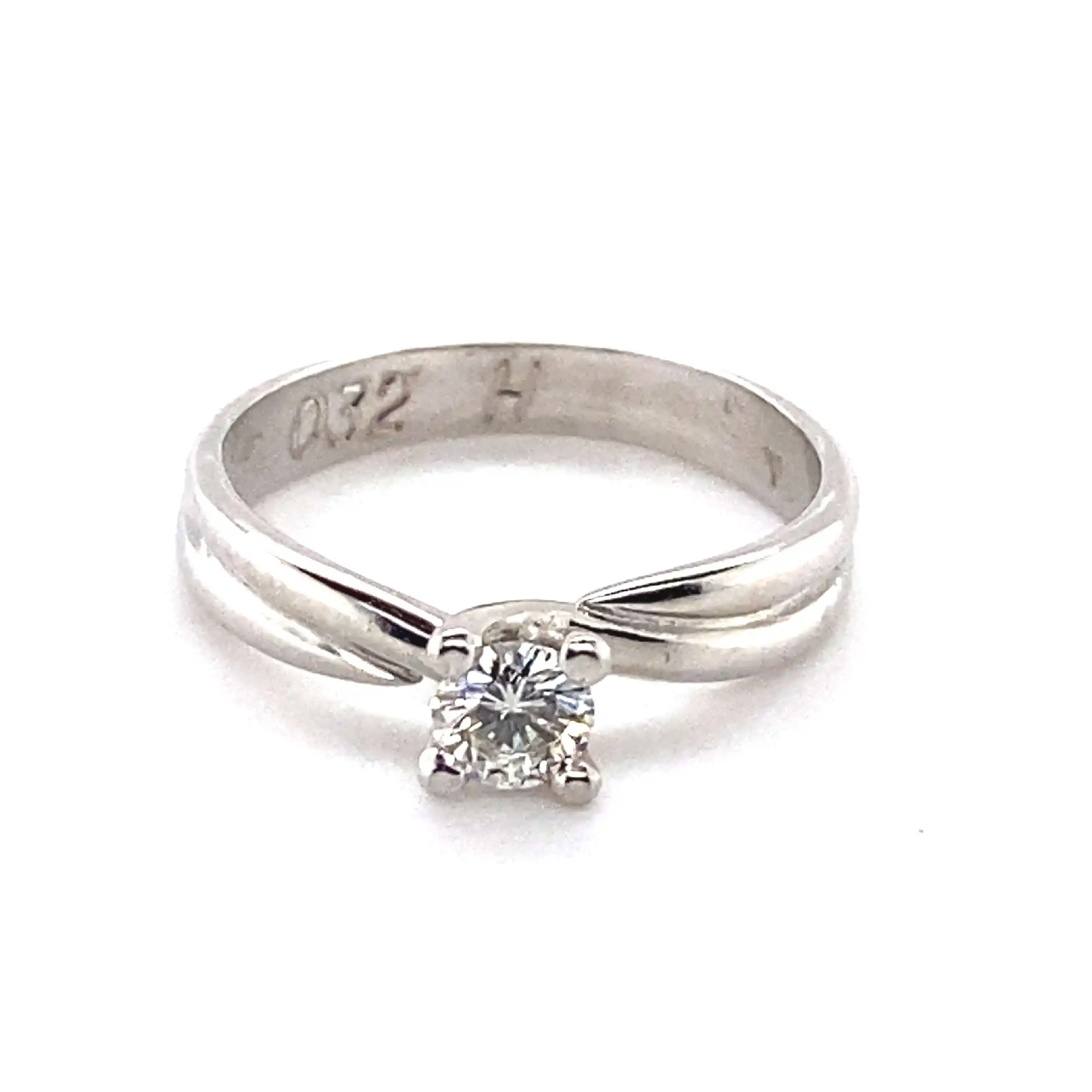 Ring Weißgold mit Brillant Solitär, graviert mit 0,32ct. H