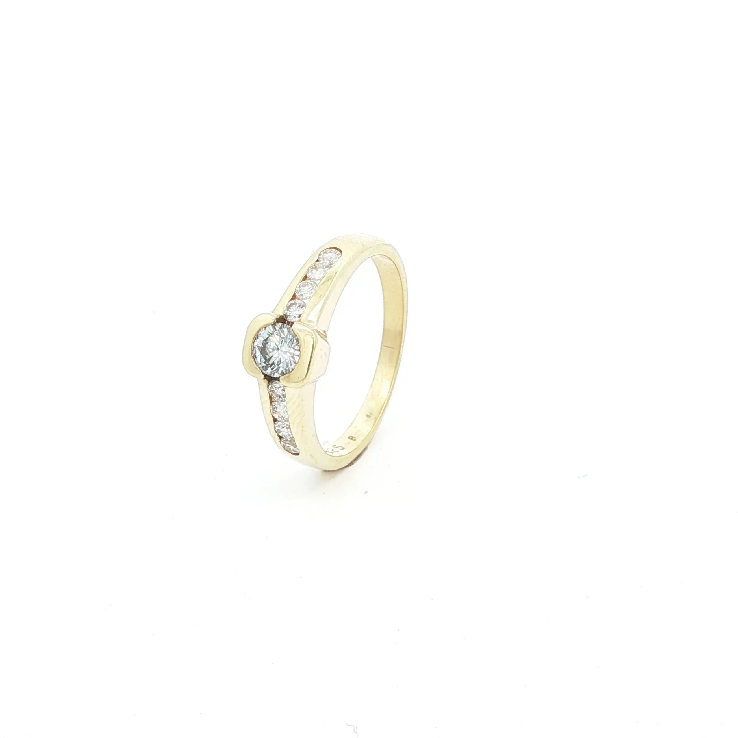 Ring Gelbgold mit Brillanten