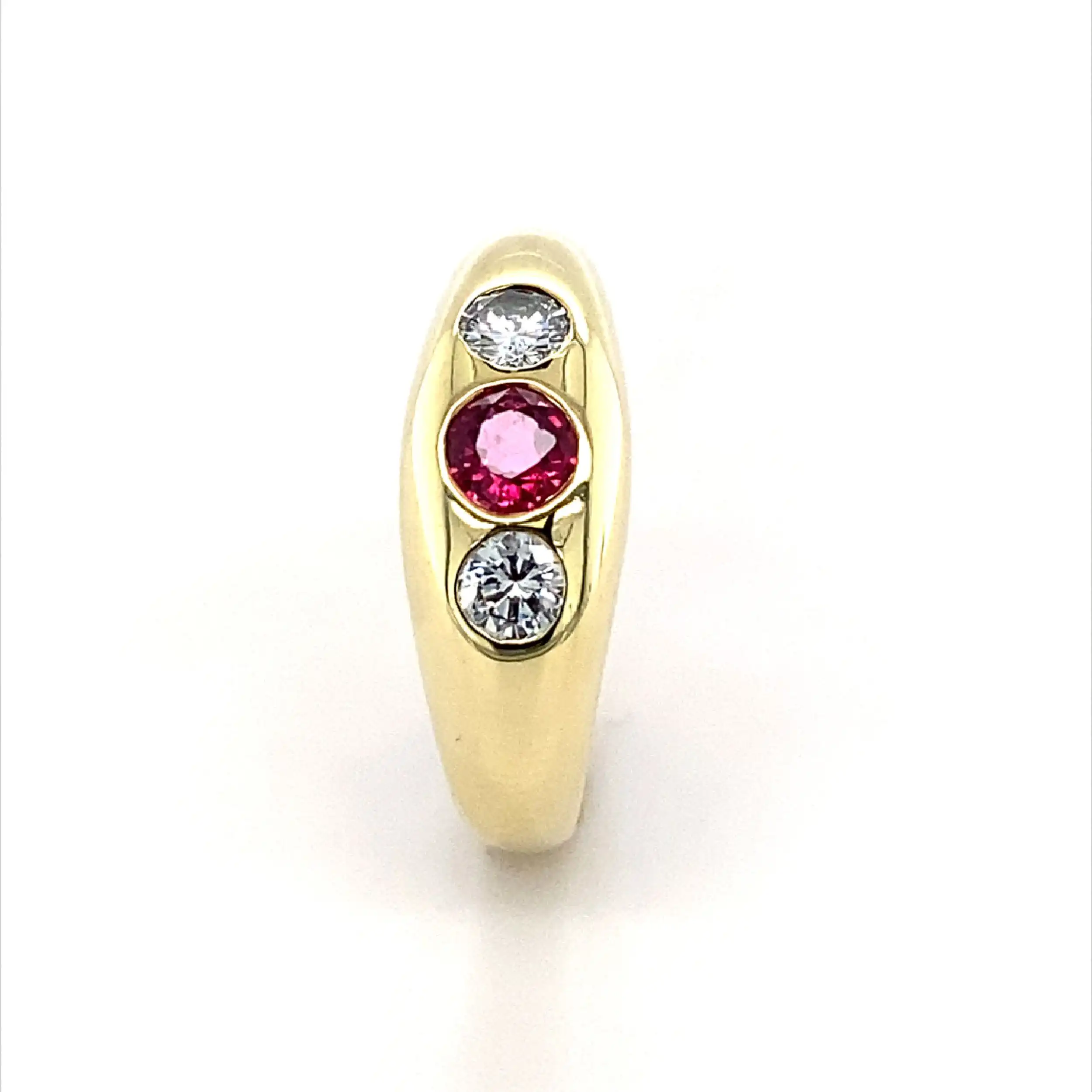 Bandring Gelbgold mit Rubin und Brillanten Bandring Gelbgold mit Rubin und Brillanten