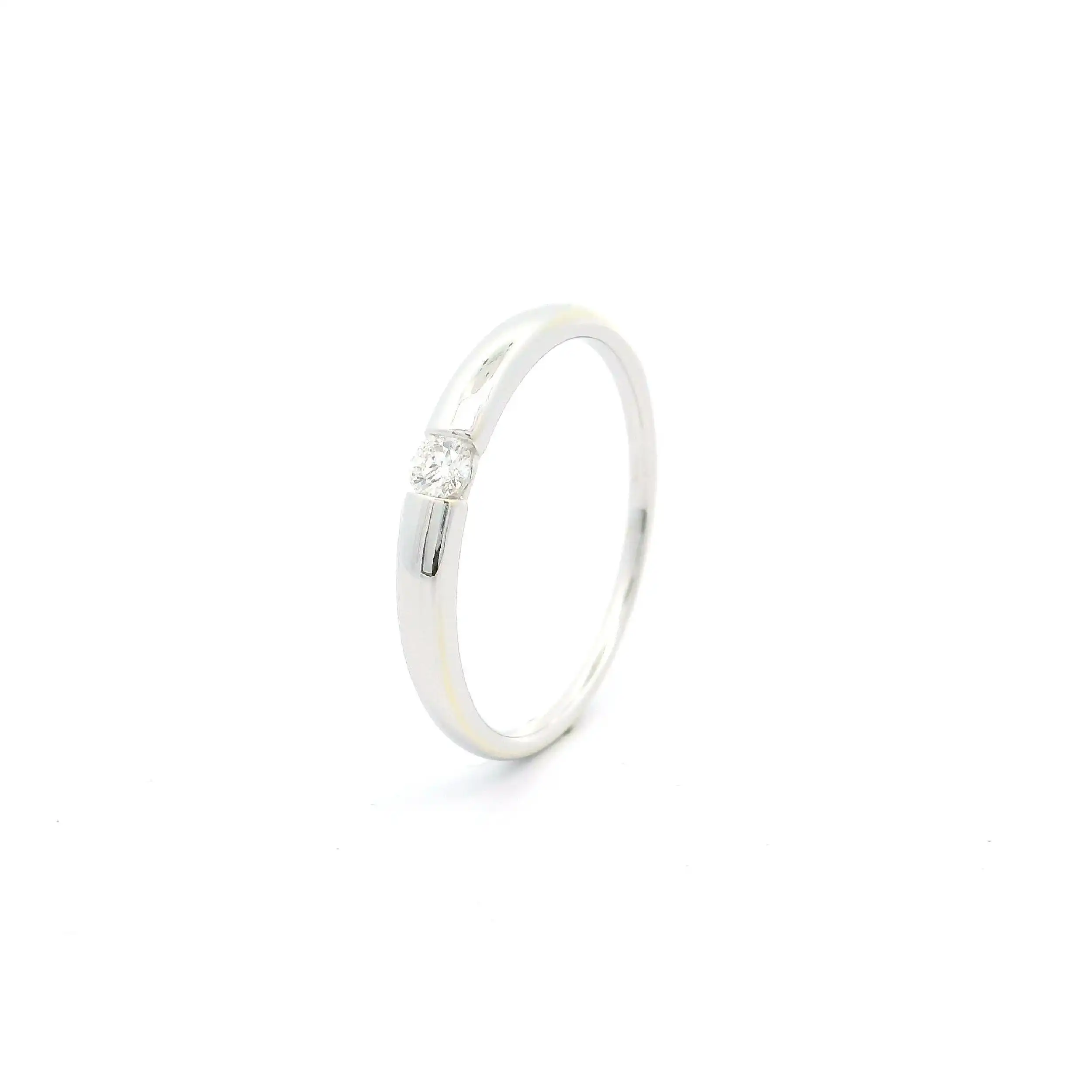 Ring Weißgold mit Brillant, graviert mit 0,09ct. W/SI