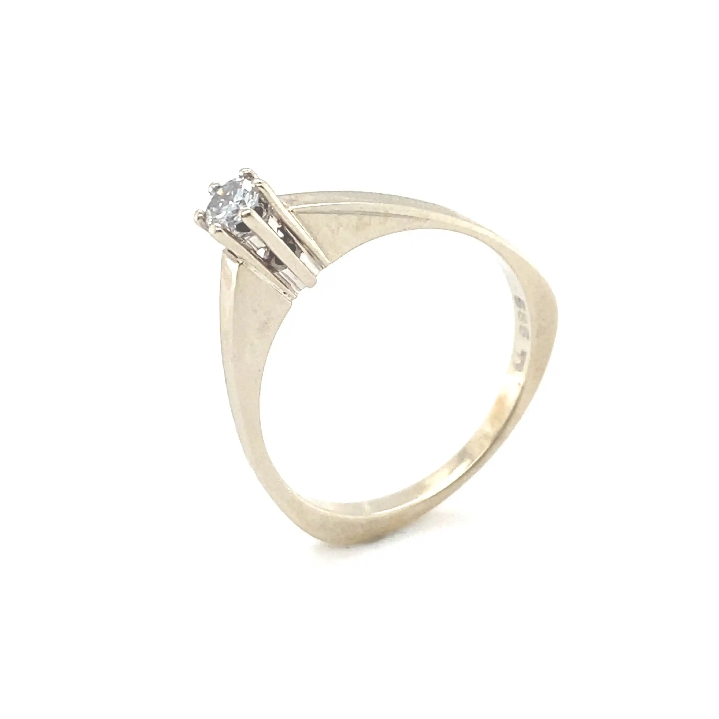 Ring Weißgold mit Solitär Brillant Ring Weißgold mit Solitär Brillant