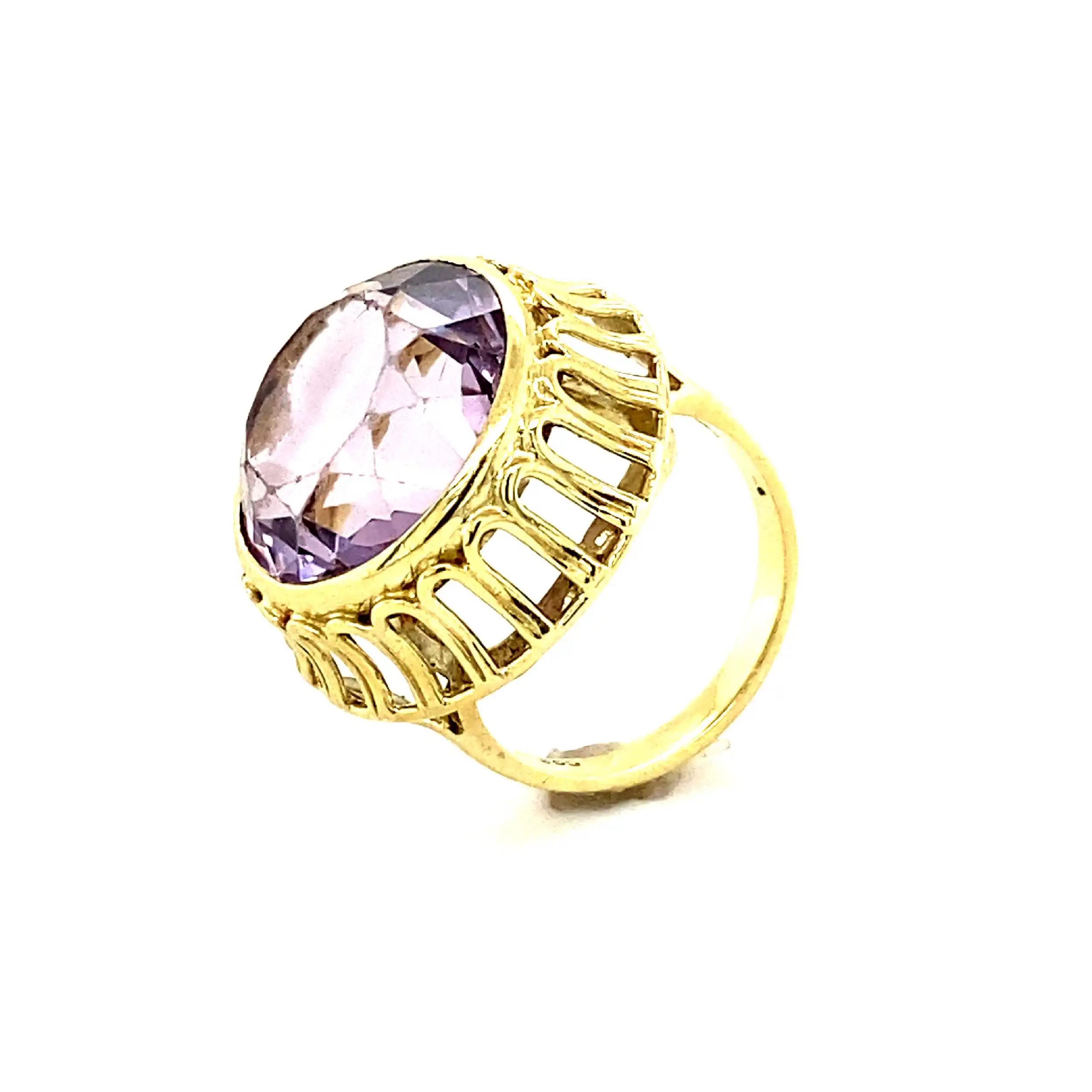 Ring Gelbgold mit Amethyst Ring Gelbgold mit Amethyst