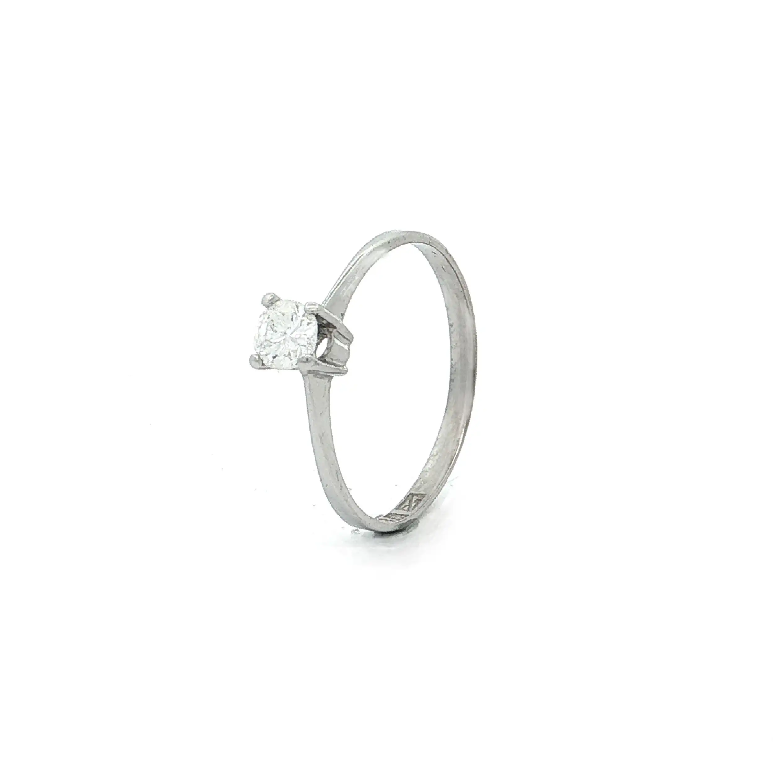 Ring Weißgold mit Brillant Ring Weißgold mit Brillant