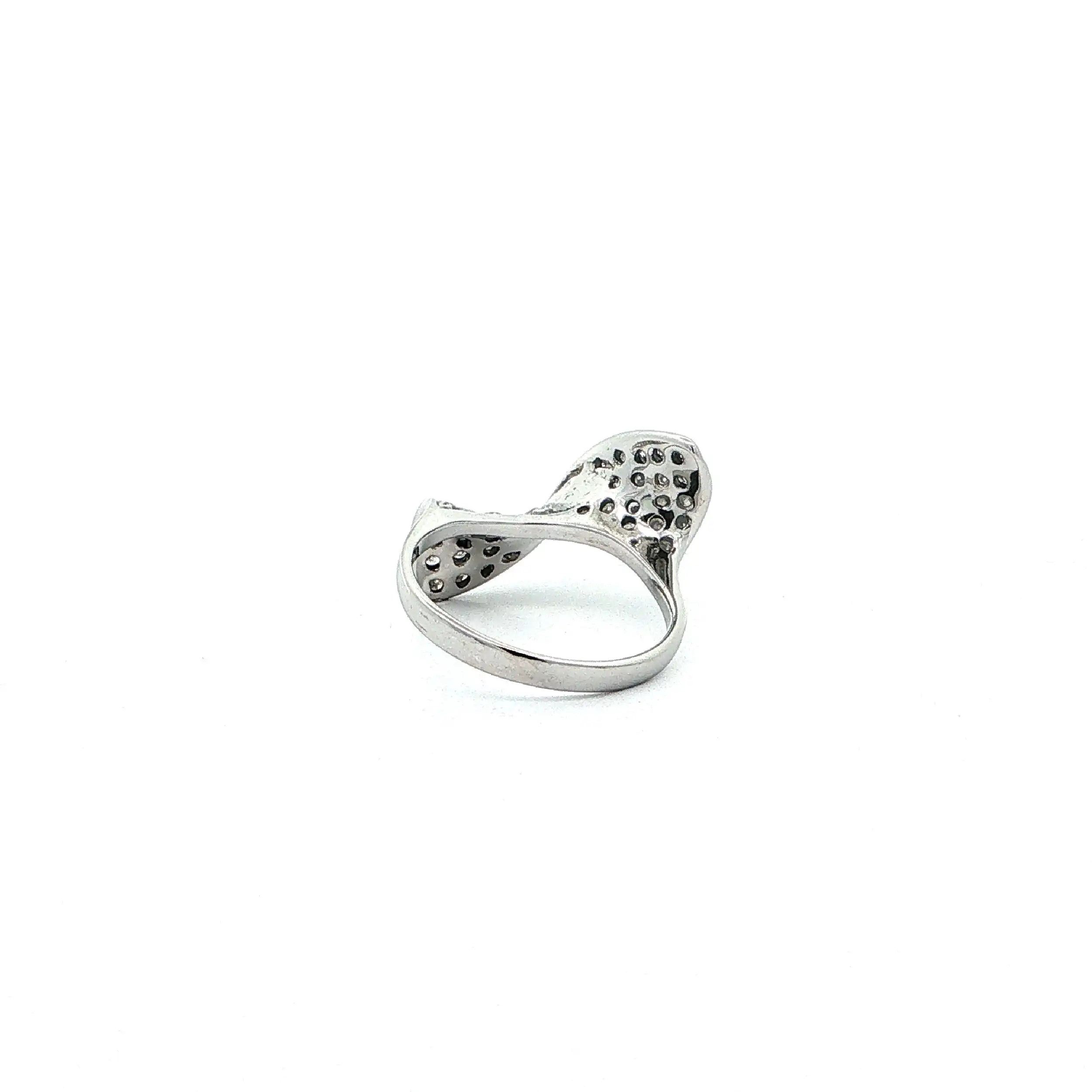 Ring Weißgold mit Brillanten Ring Weißgold mit Brillanten