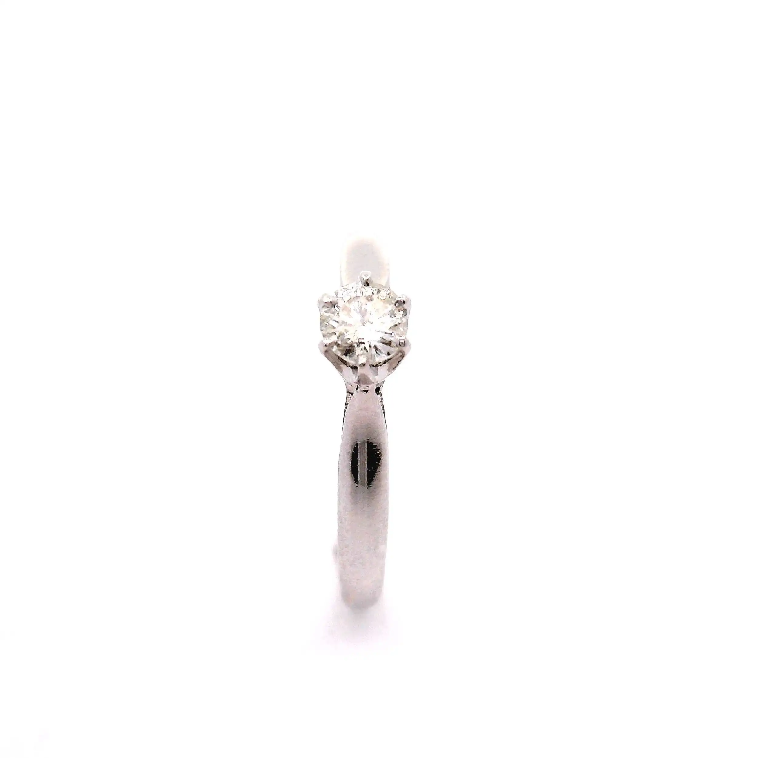 Solitärring Weißgold mit Brillant, graviert mit 0.20ct Solitärring Weißgold mit Brillant, graviert mit 0.20ct