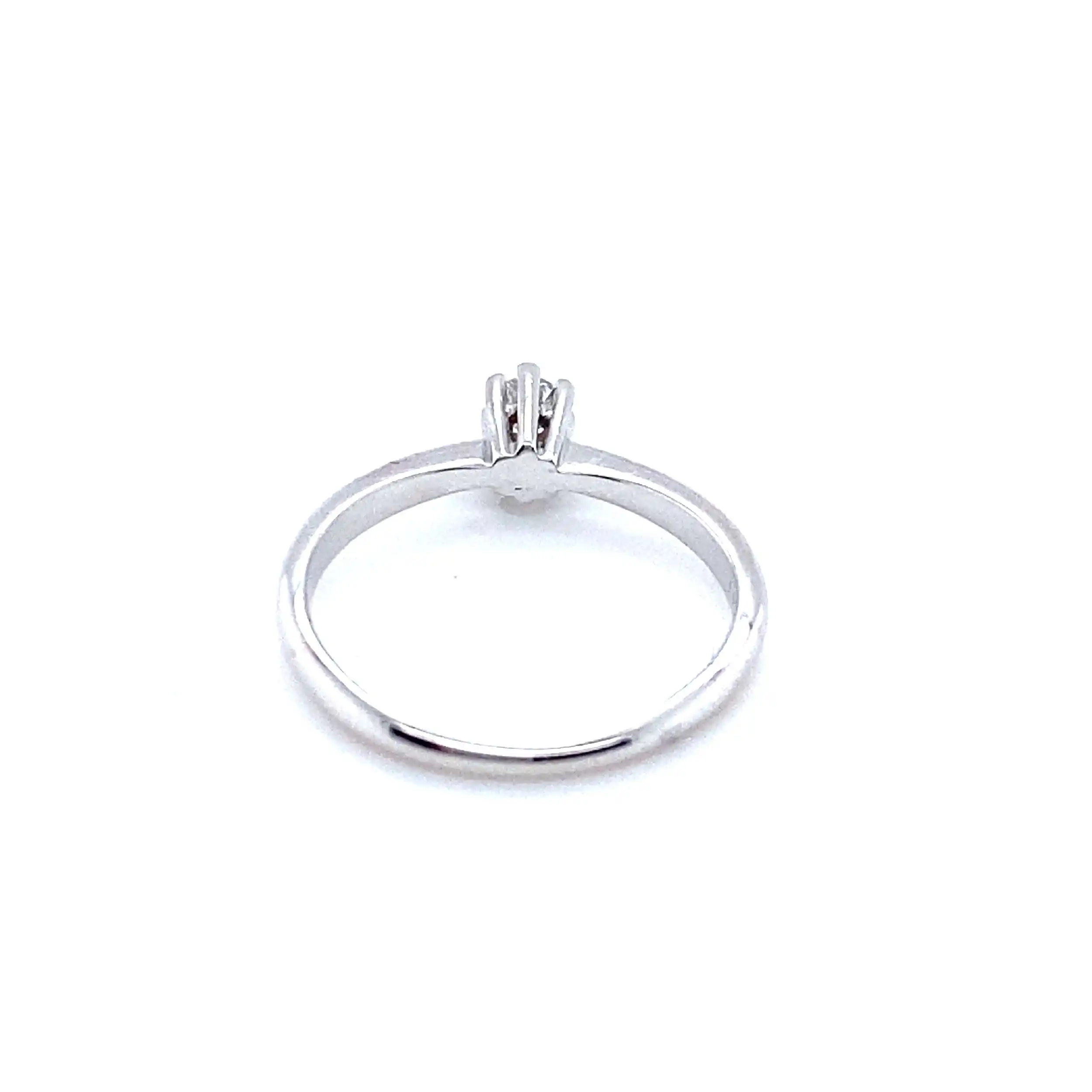 Ring Weißgold mit Brillant, graviert mit 0,10ct.