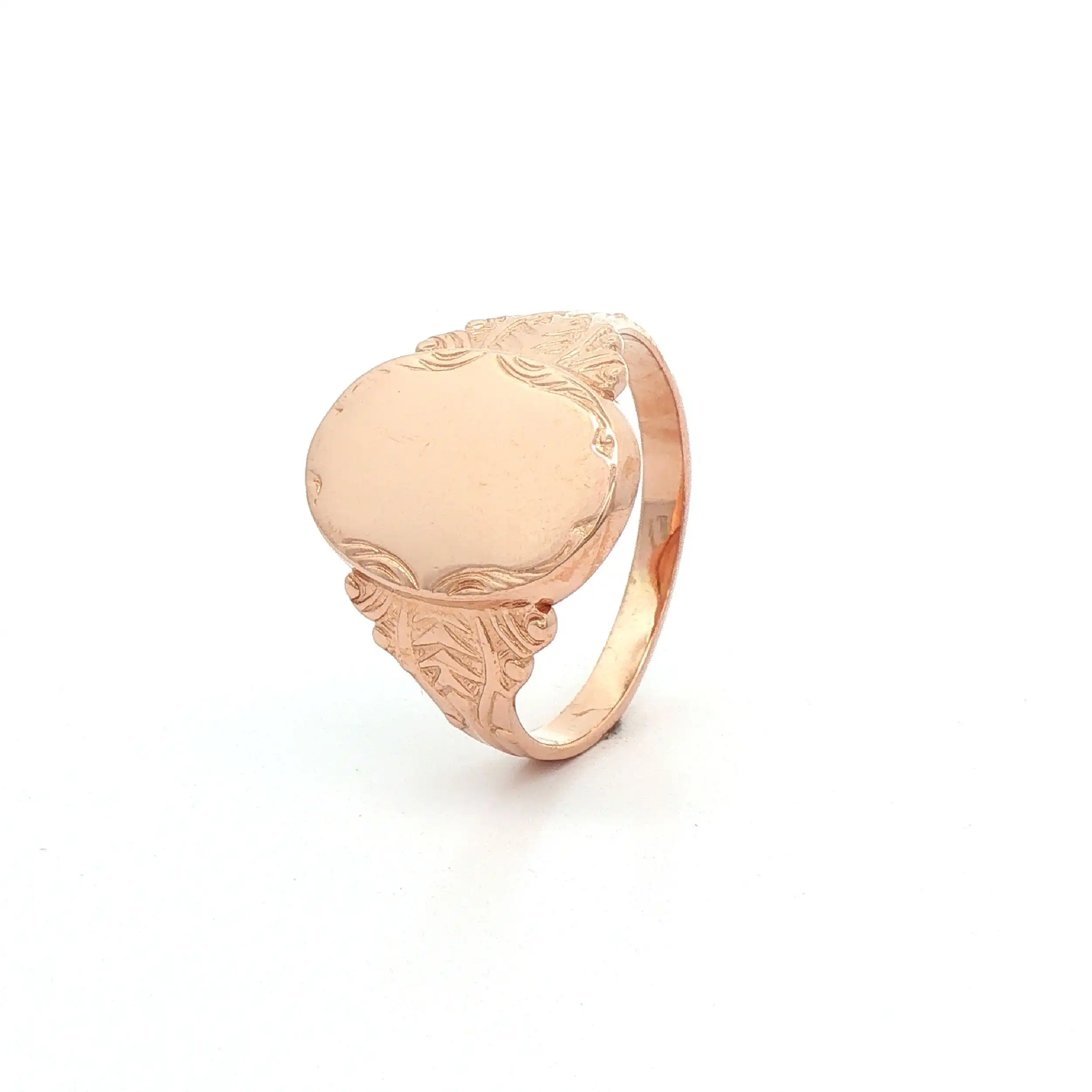 Herrenring Rotgold mit Gravurplatte Herrenring Rotgold mit Gravurplatte