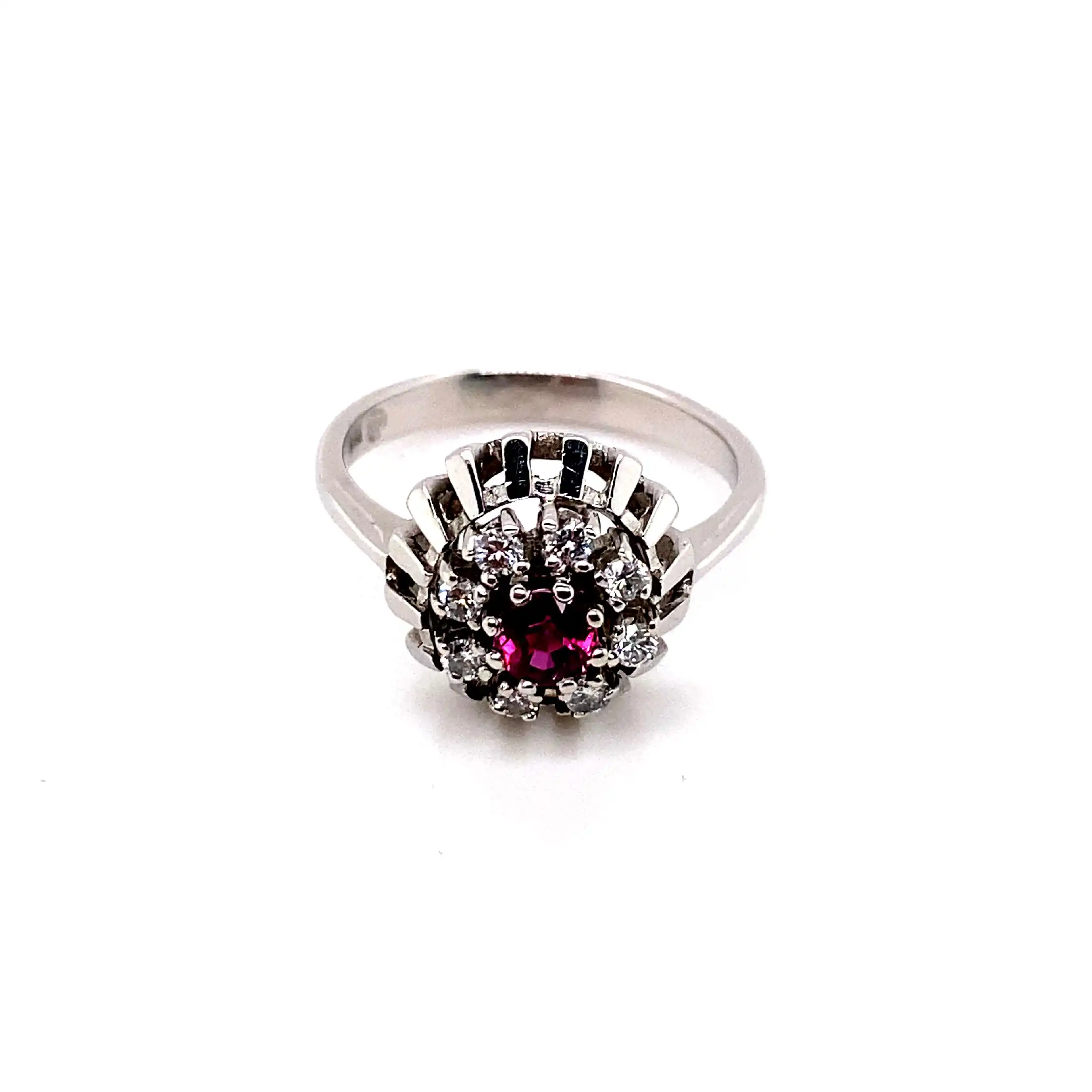 Ring Weißgold mit Rubin und Brillanten